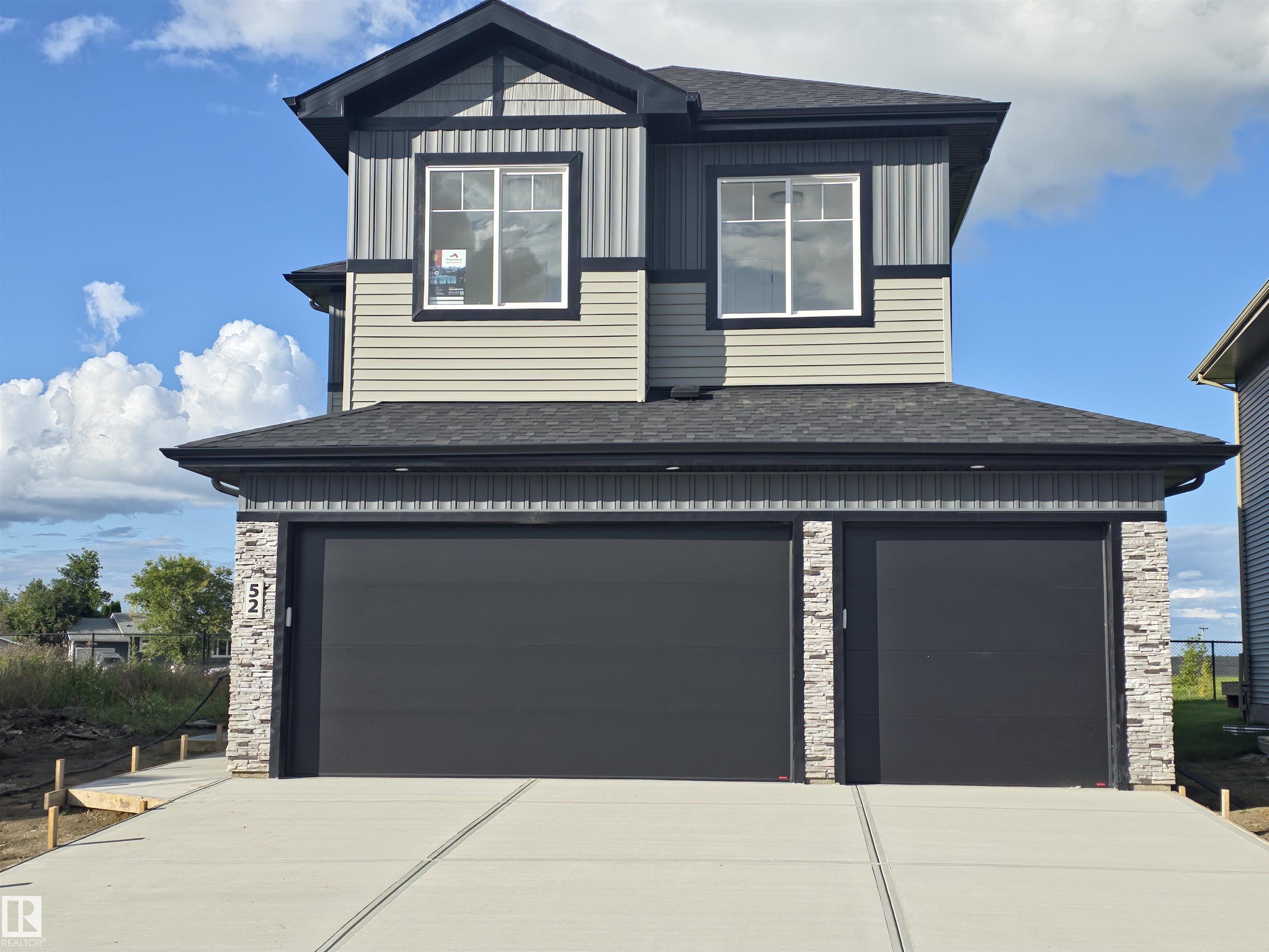 52 Maple Crescent SE, E4504949, Alberta,