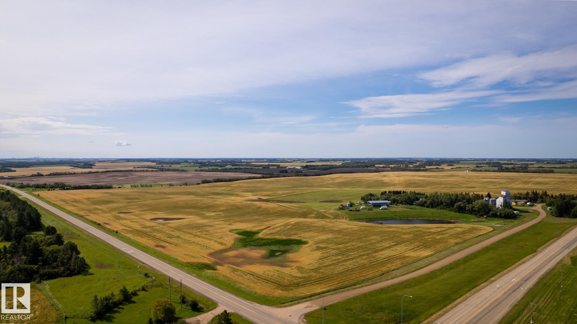Fourth View of 56132 RGE ROAD 240, None, Rural Sturgeon County, Alberta, T0A 0K0