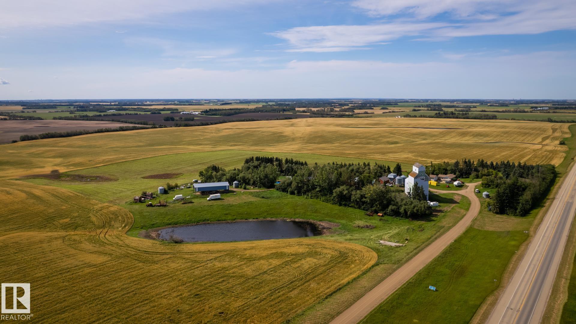 Fifth View of 56132 RGE ROAD 240, None, Rural Sturgeon County, Alberta, T0A 0K0