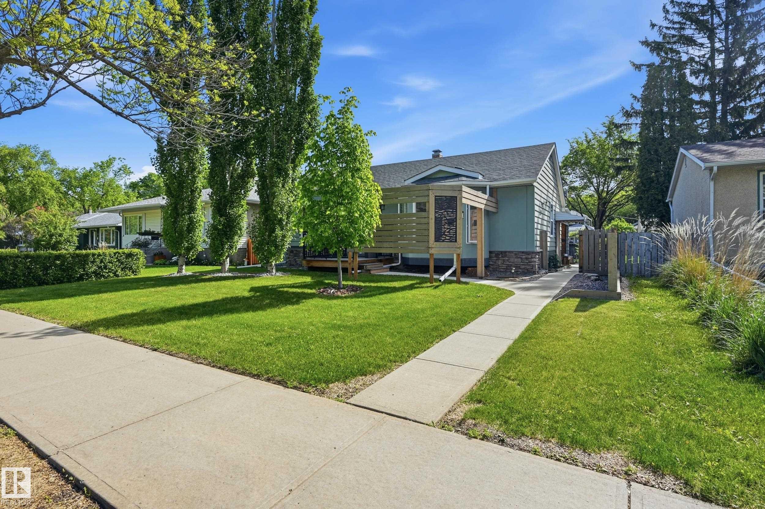 Fourth View of 10935 127 Street, Westmount, Edmonton, Alberta, T5M 0S8