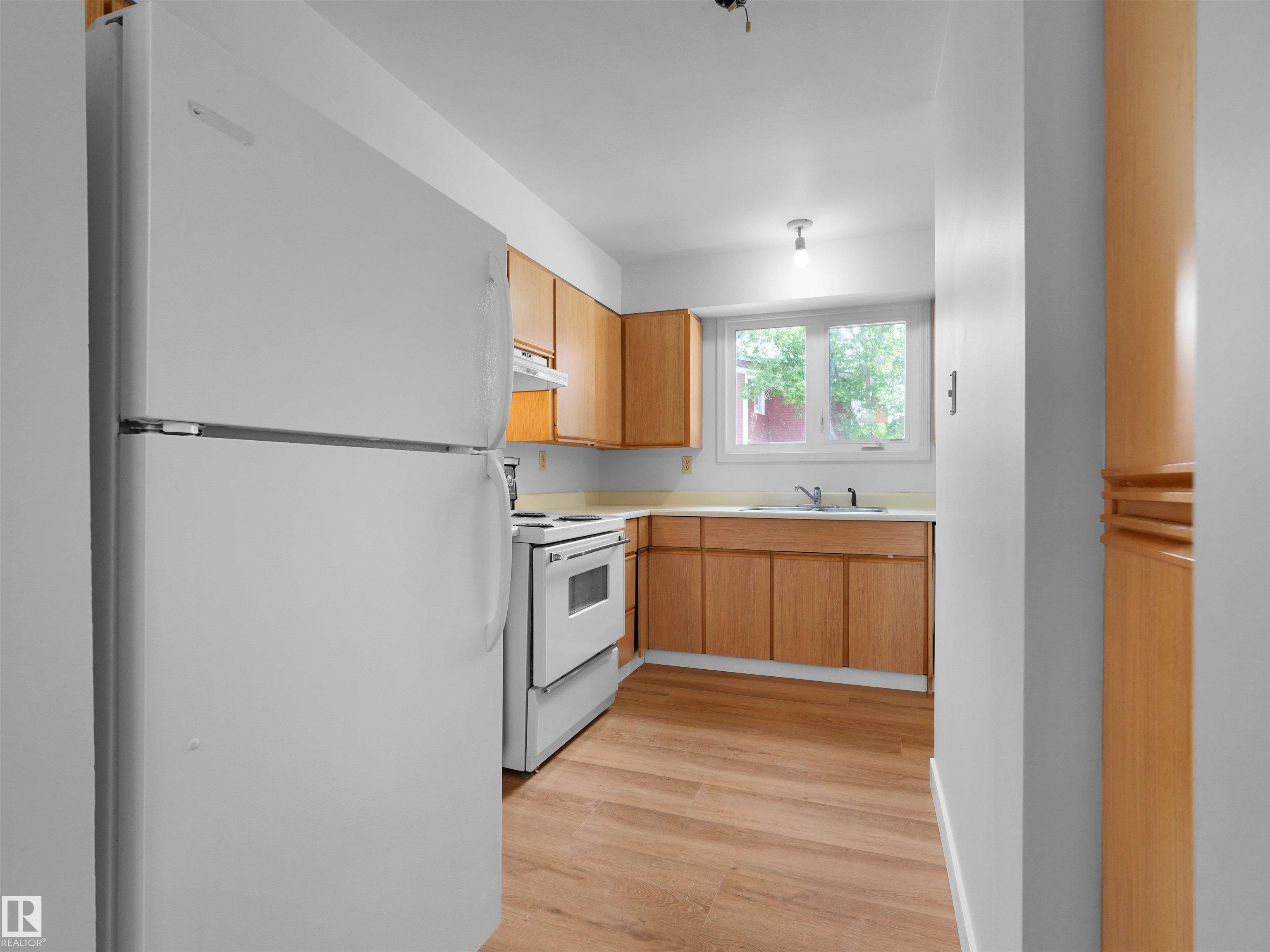 Fourth View of 50 1904 48 Street, Pollard Meadows, Edmonton, Alberta, T6L 5H3