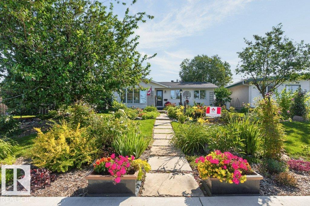 Third View of 9047 52 Street, Ottewell, Edmonton, Alberta, T6B 1G1