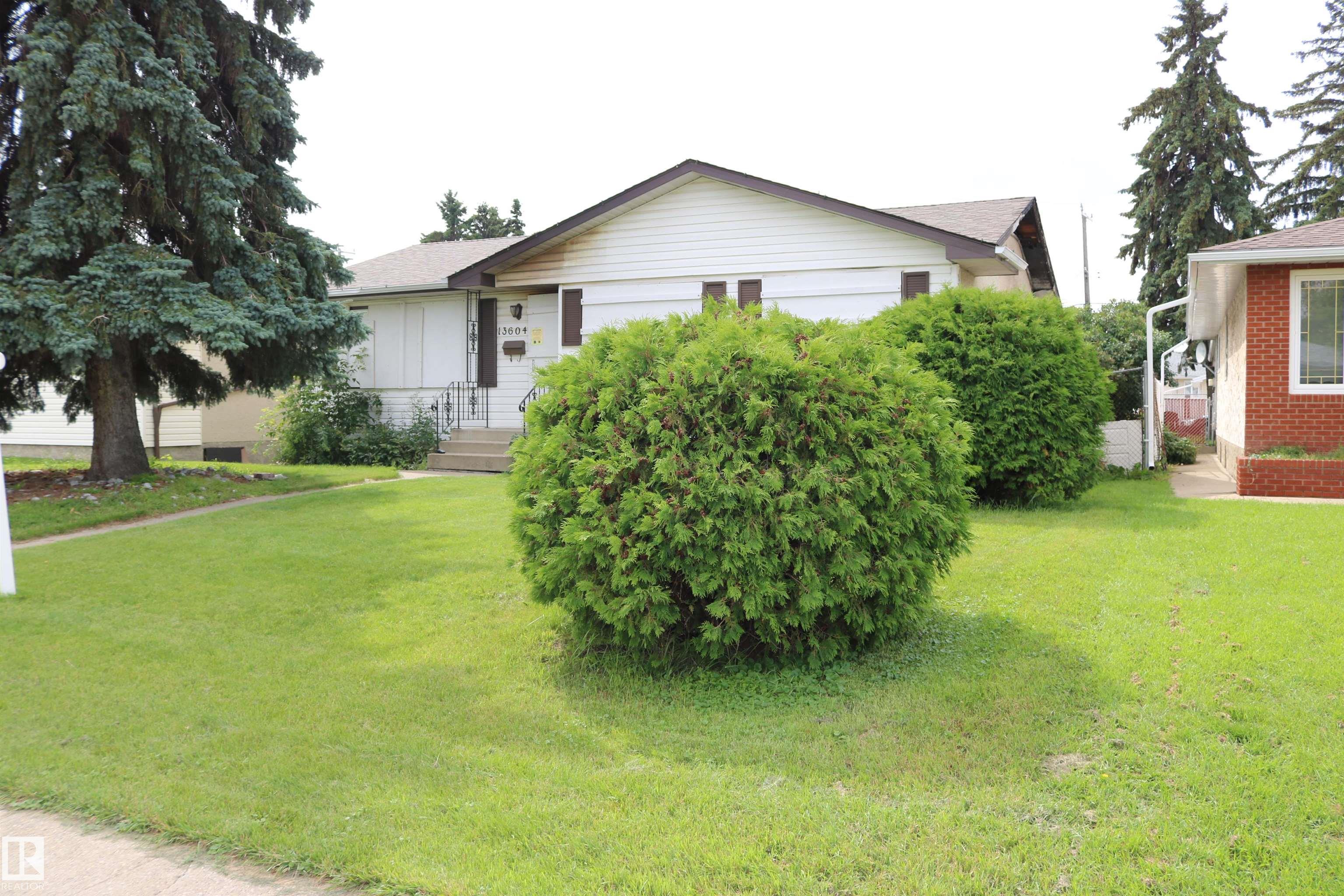 Second View of 13604 64 Street NW, Belvedere, Edmonton, Alberta, T5A 0Y9