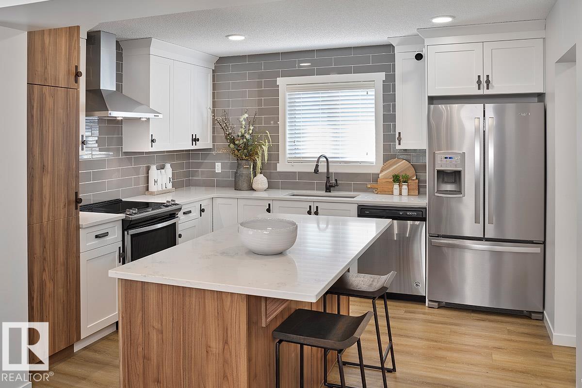 Fourth View of 9008 Gilbert Close, Granville (Edmonton), Edmonton, Alberta, T5T 7Z3