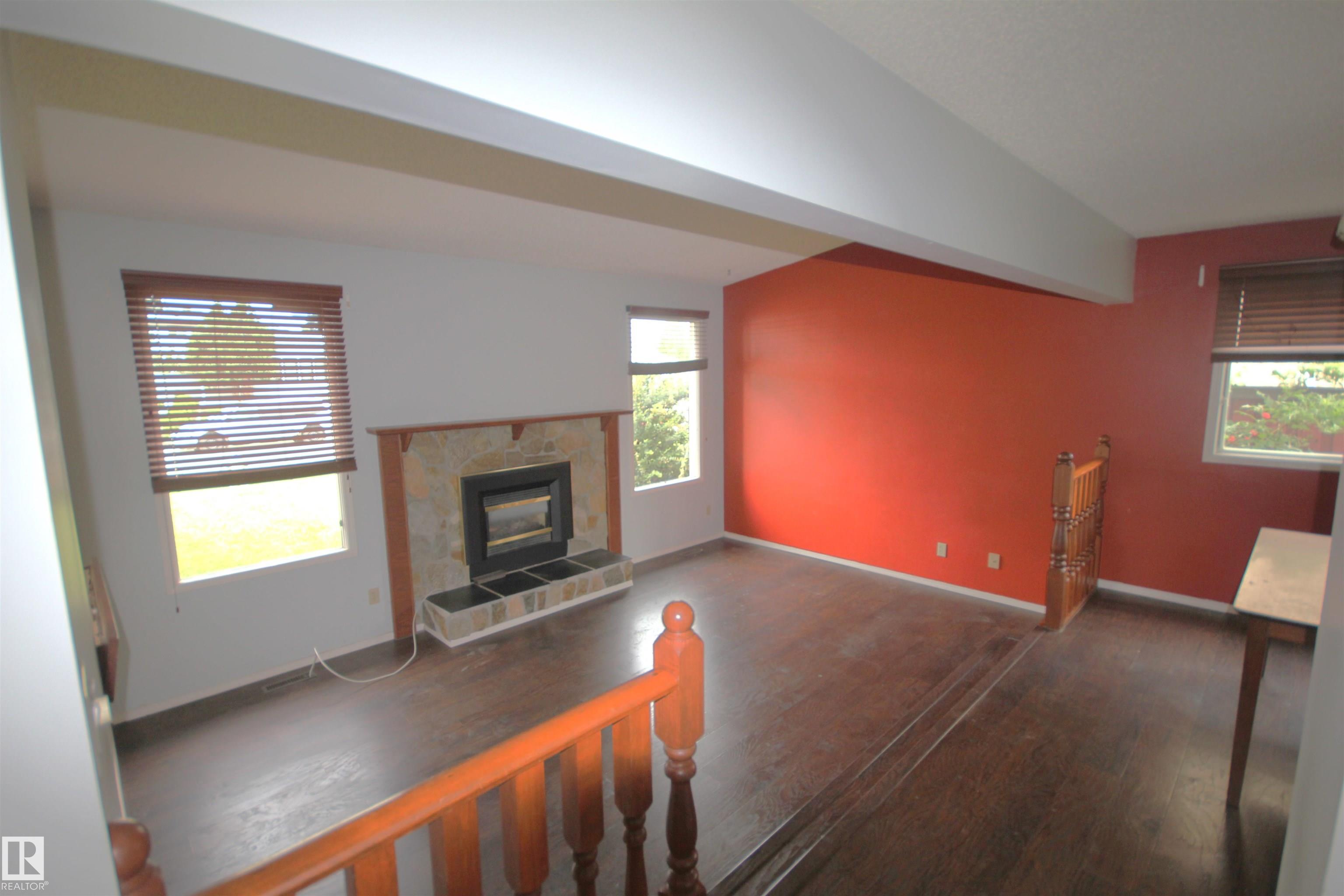 Second View of 16547 113 Street, Dunluce, Edmonton, Alberta, T5X 4T2