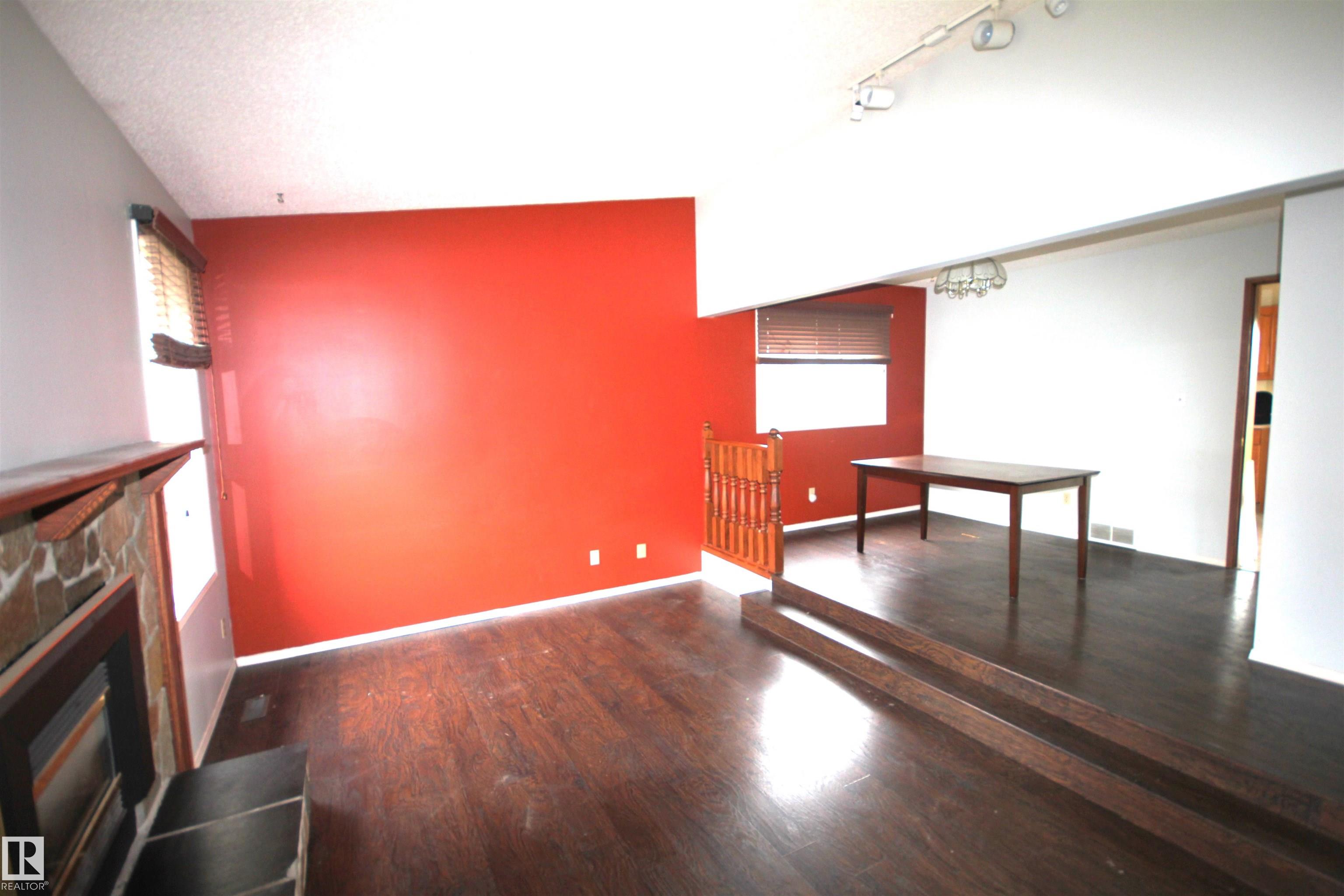 Third View of 16547 113 Street, Dunluce, Edmonton, Alberta, T5X 4T2