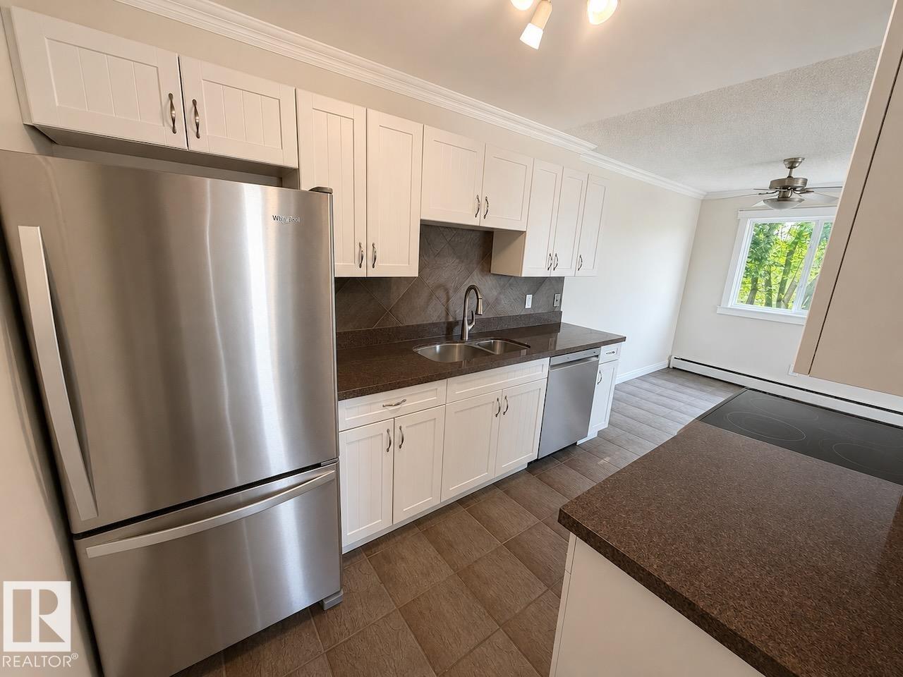 9 10904 159 Street NW, E4505332, Alberta,