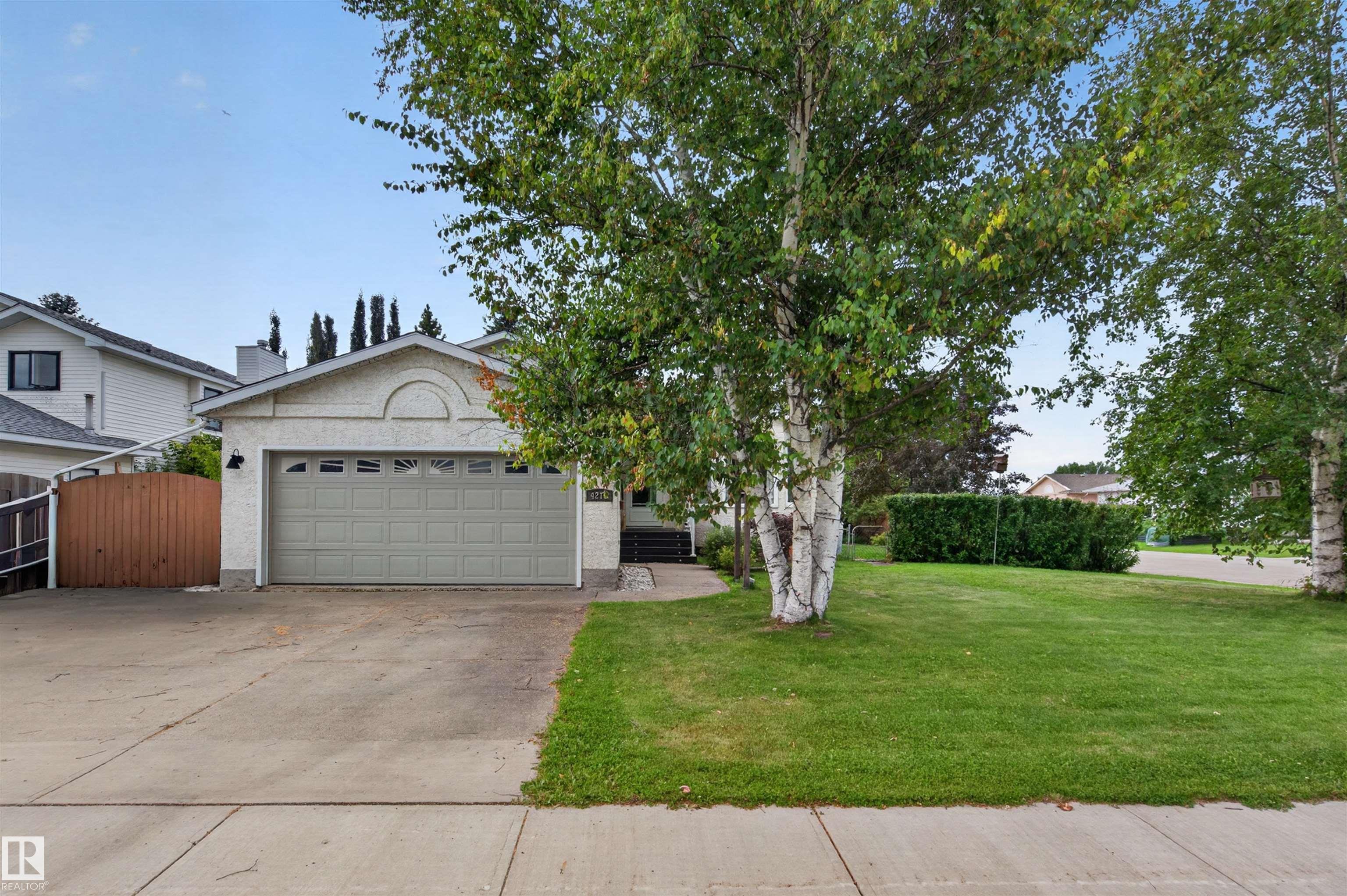 4211 47 Avenue, E4505337, Alberta,