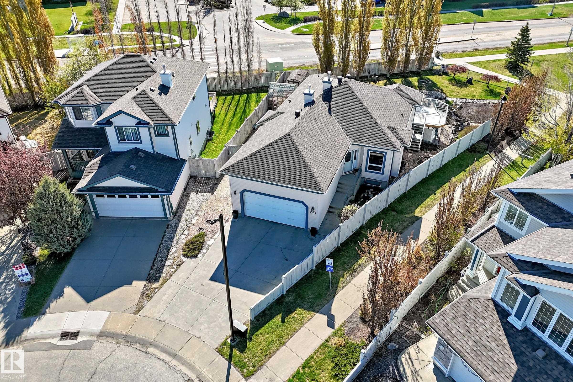 576 GLENWRIGHT Crescent, E4505522, Alberta,