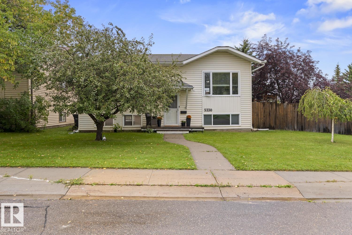 5330 43 Street, E4505524, Alberta,
