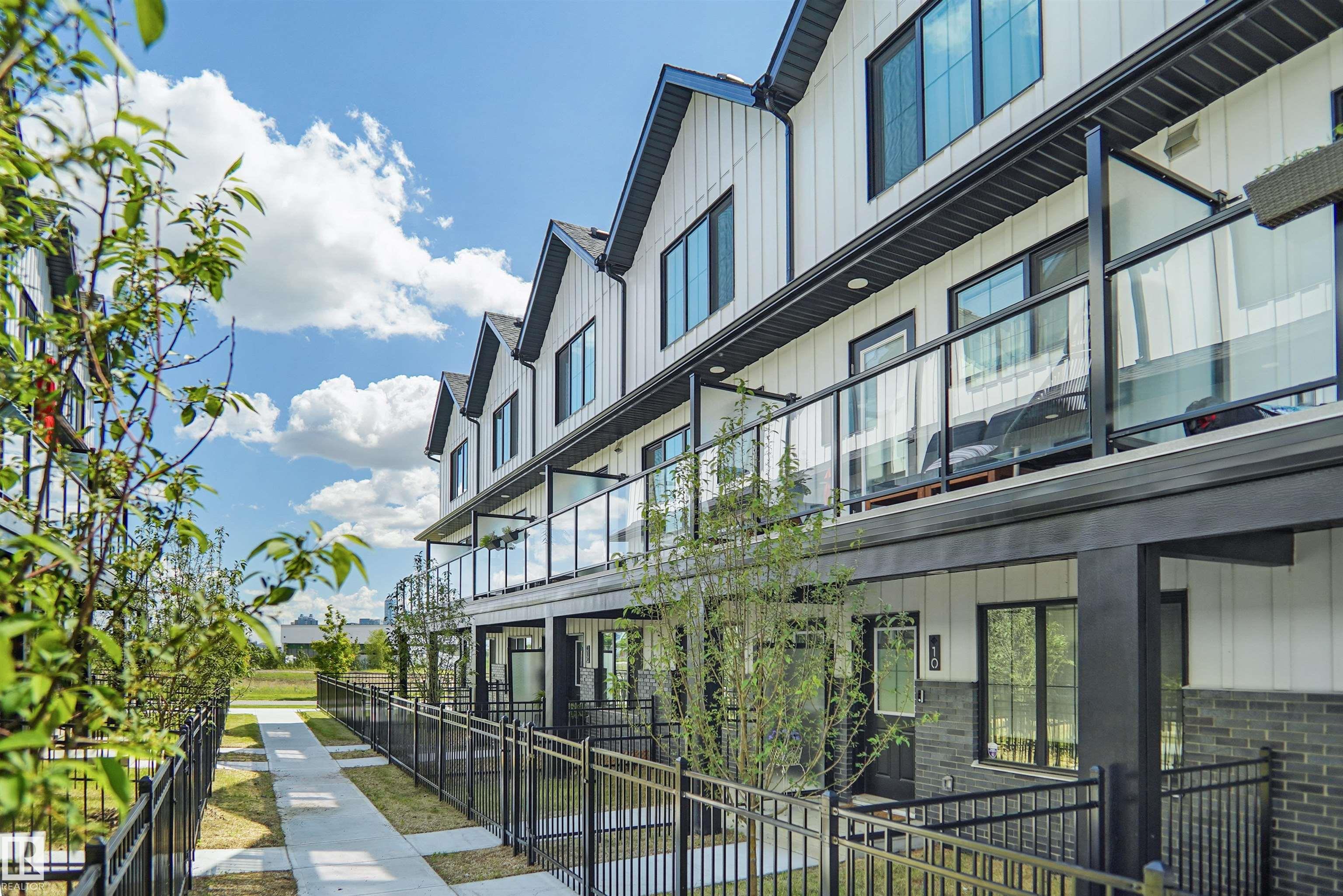 11 29 AIRPORT Road, E4505608, Alberta,