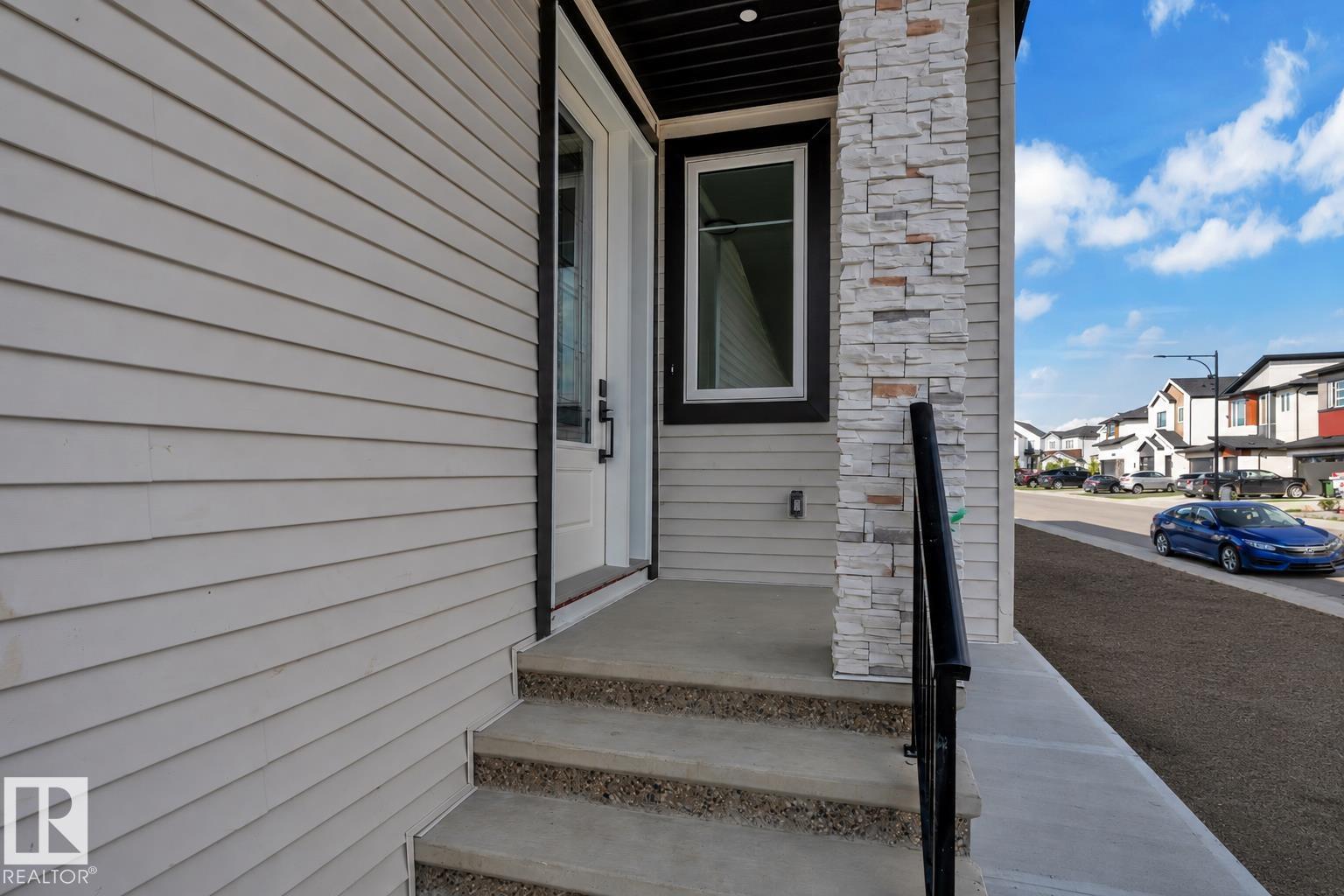 Third View of 6804  173 Ave, Schonsee, Edmonton, Alberta, T5Z 0W4
