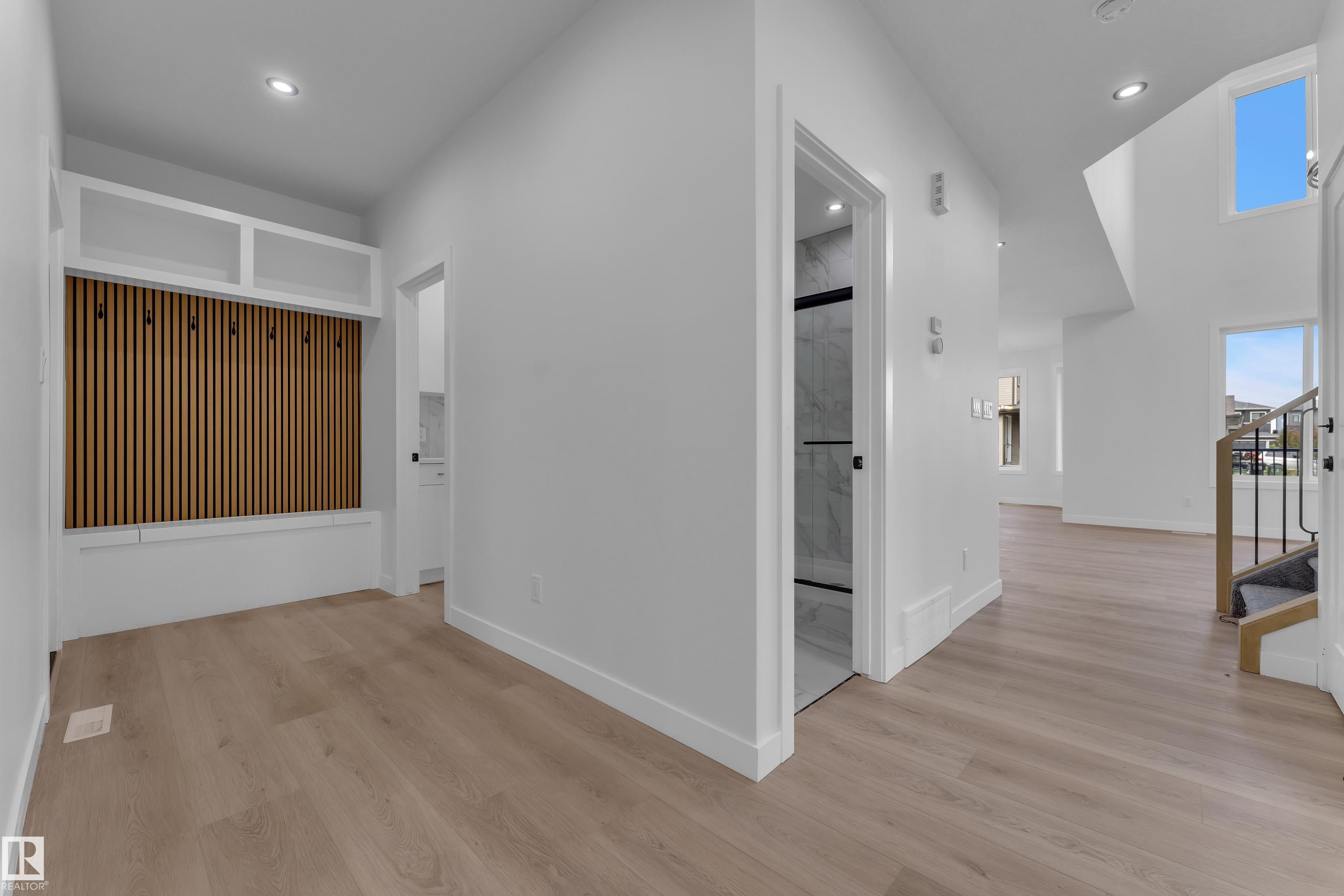 Fifth View of 6804  173 Ave, Schonsee, Edmonton, Alberta, T5Z 0W4