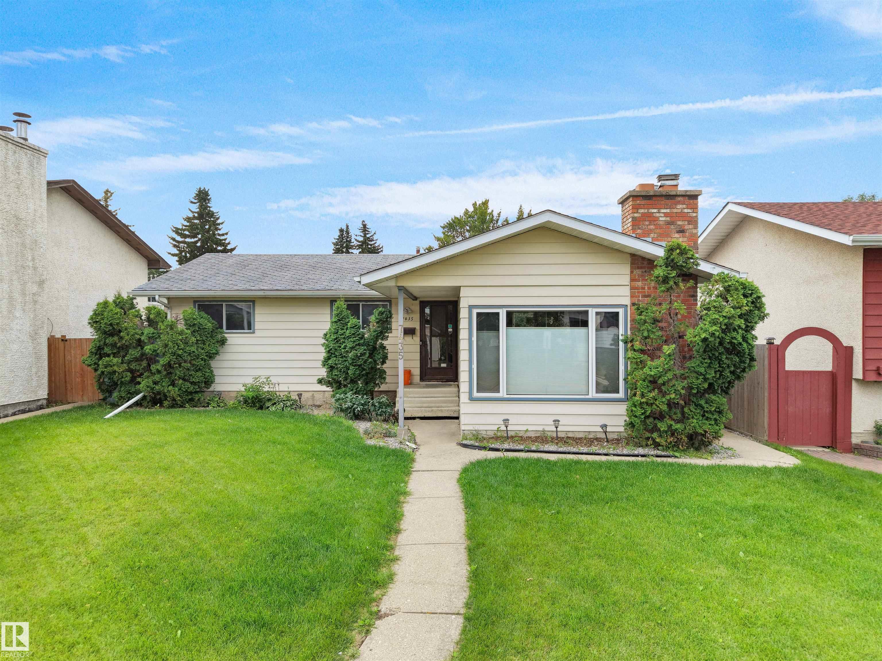 7435 32 Avenue, E4505695, Alberta,