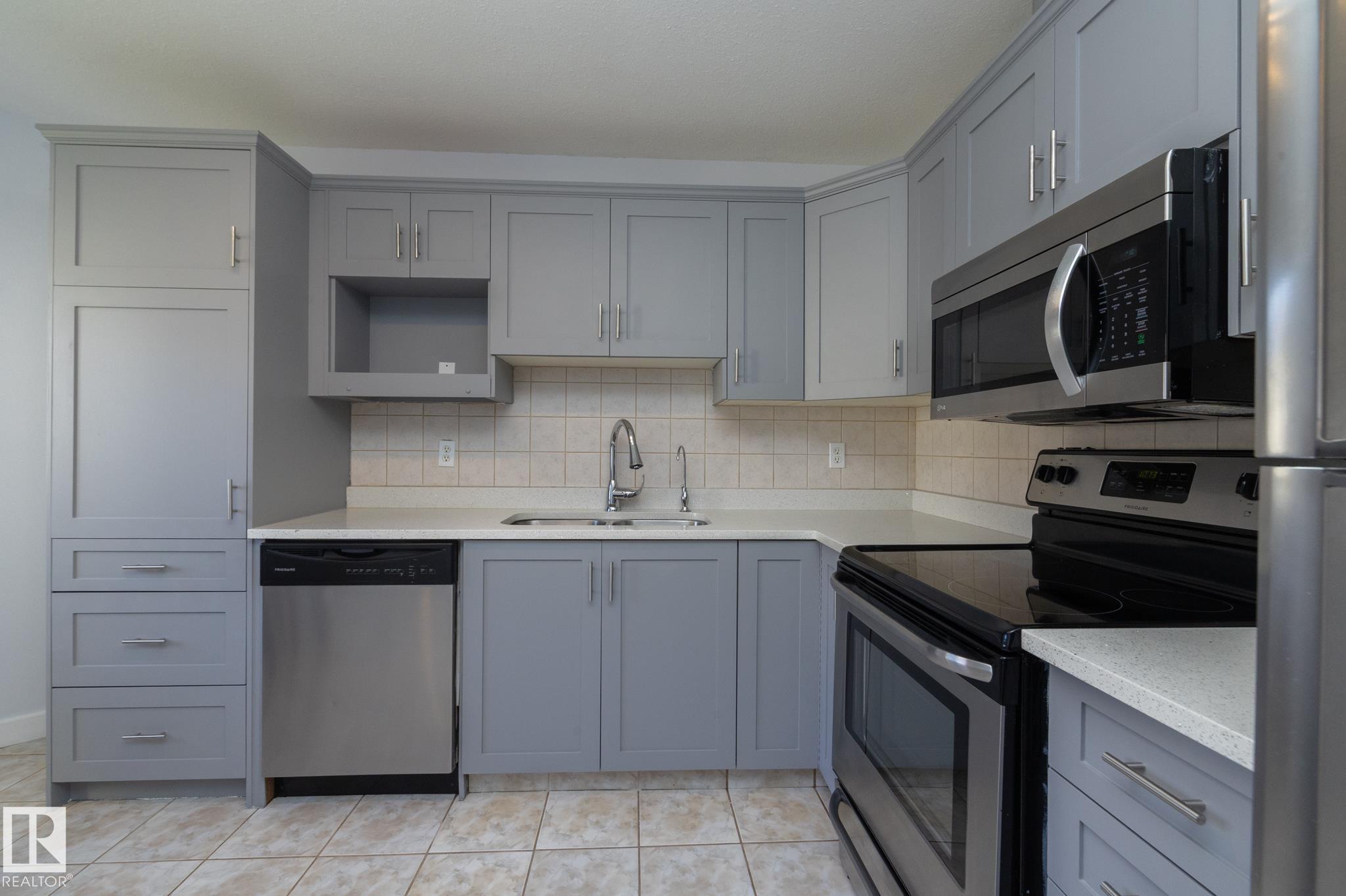 37 3811 85 Street, E4505763, Alberta,