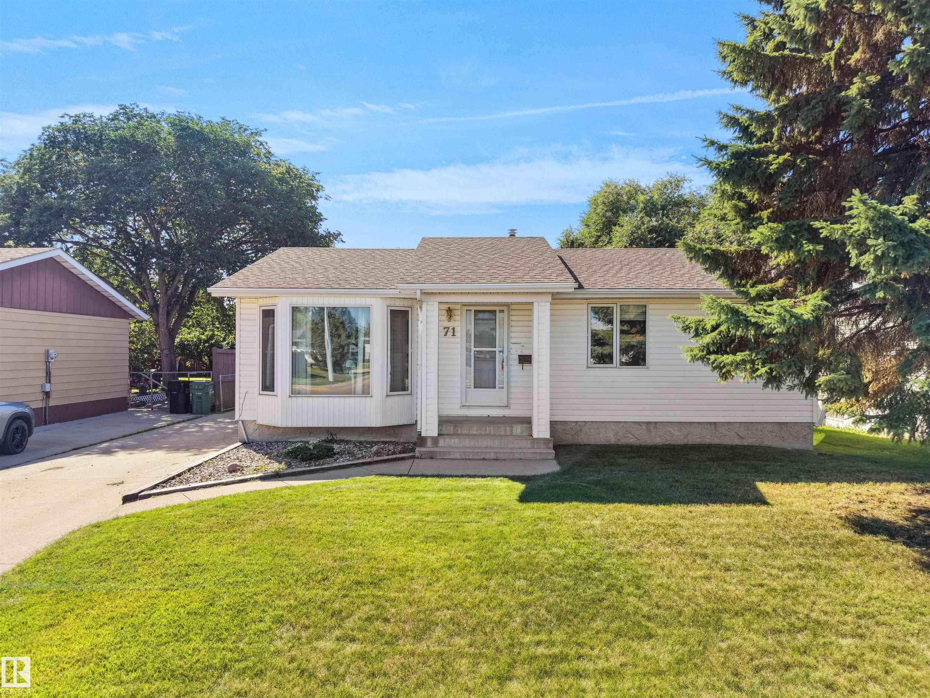 71 SOUTH PARK Drive, E4505787, Alberta,