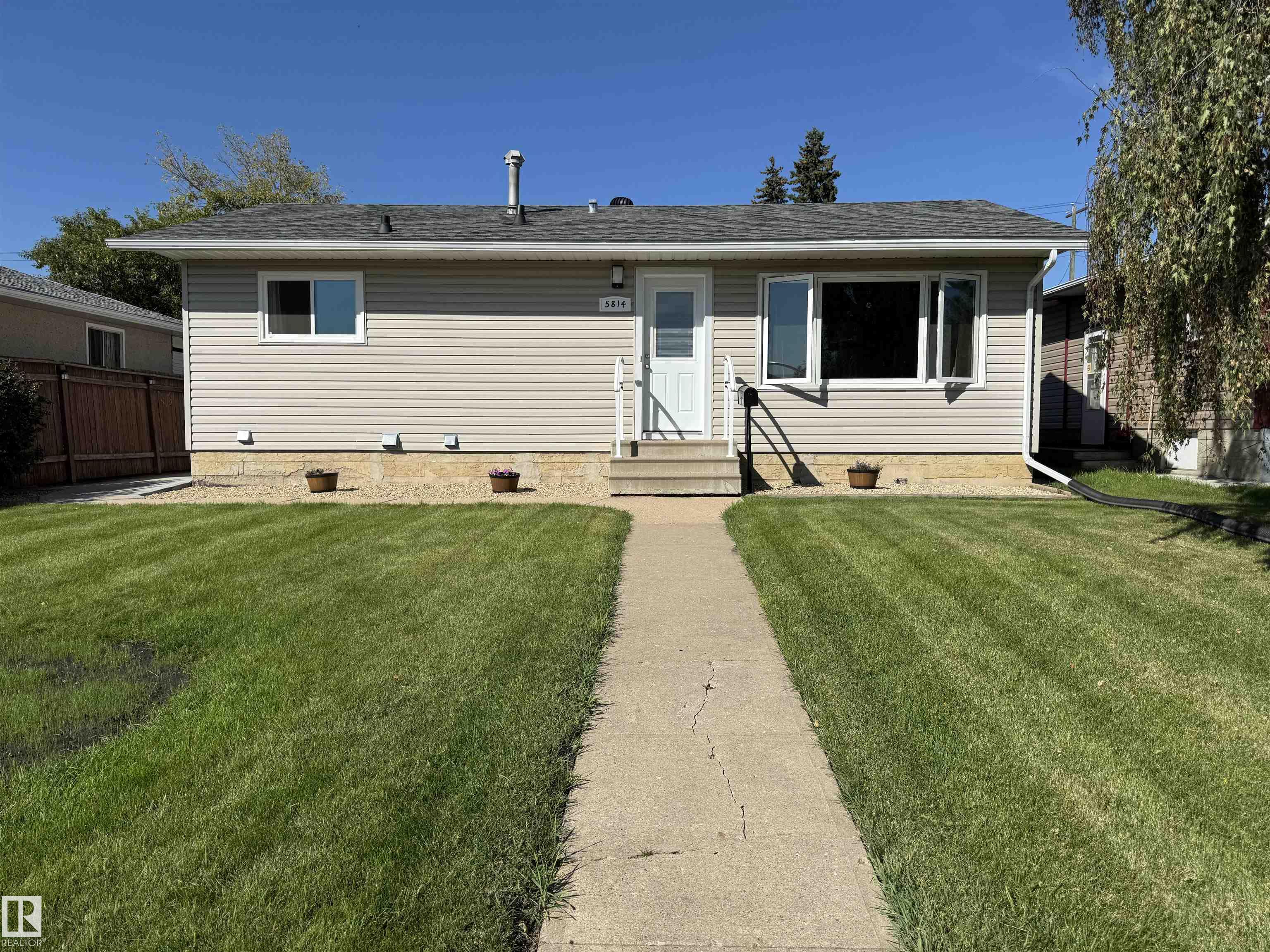 5814 50 Street, E4505867, Alberta,