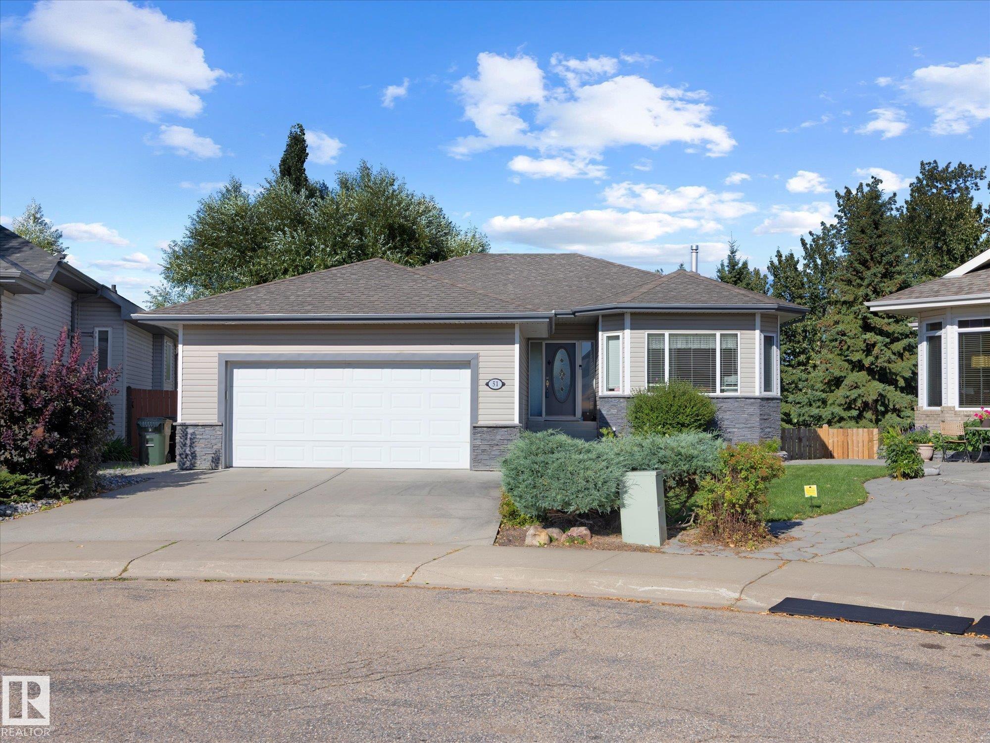 51 CHARLTON Point(e), E4505927, Alberta,