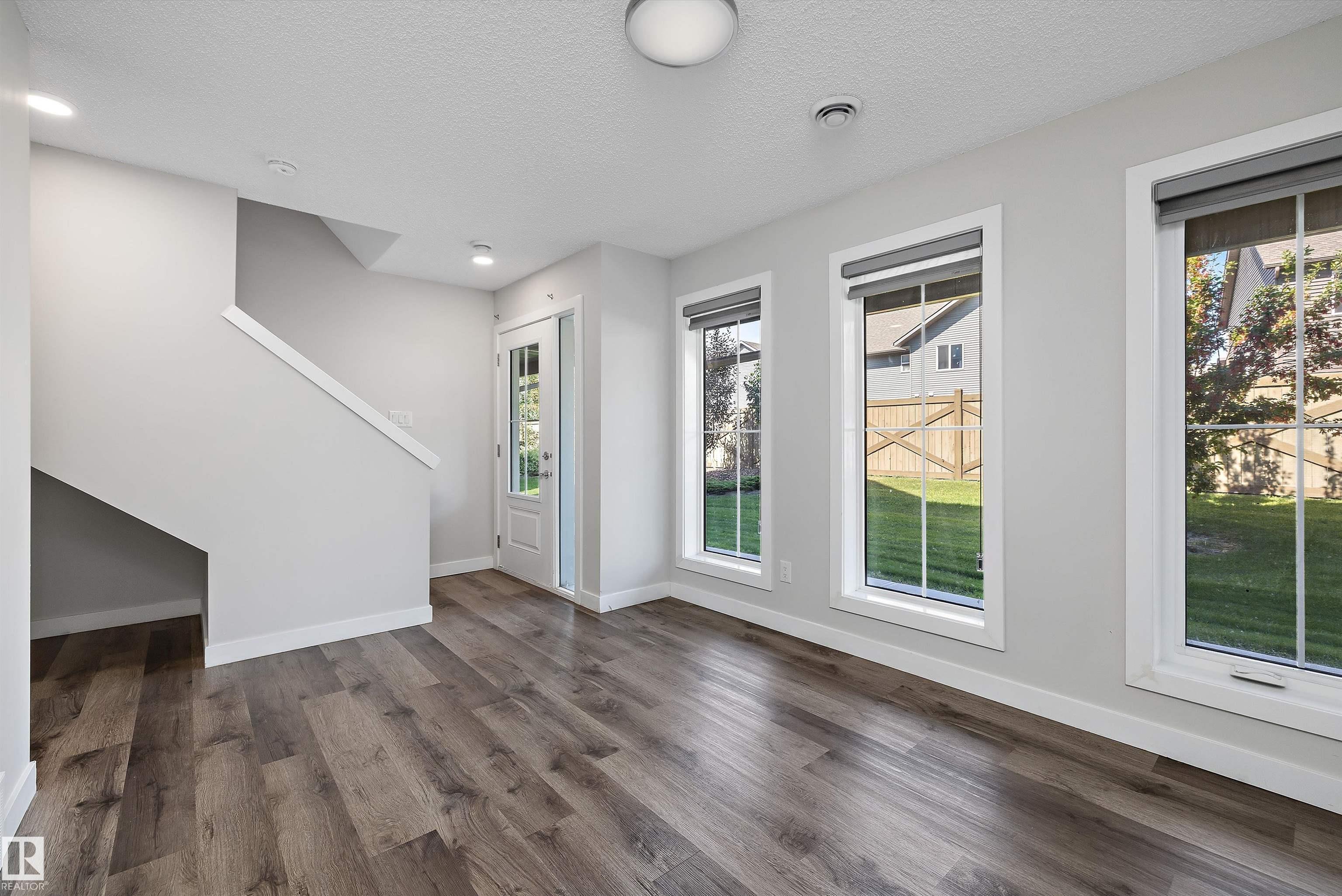 Third View of 28 1051 GRAYDON HILL Boulevard, Graydon Hill, Edmonton, Alberta, T6W 3C8