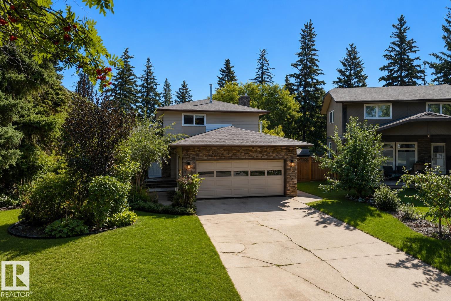 21 BRADBURN Crescent, E4506042, Alberta,