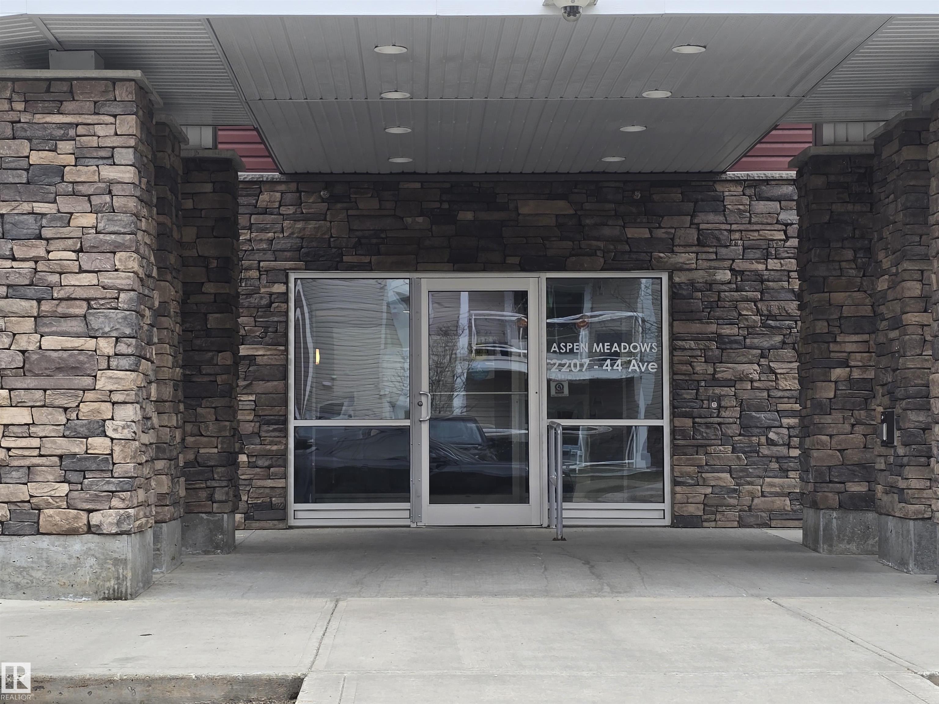 2207 44 Avenue, E4506083, Alberta,
