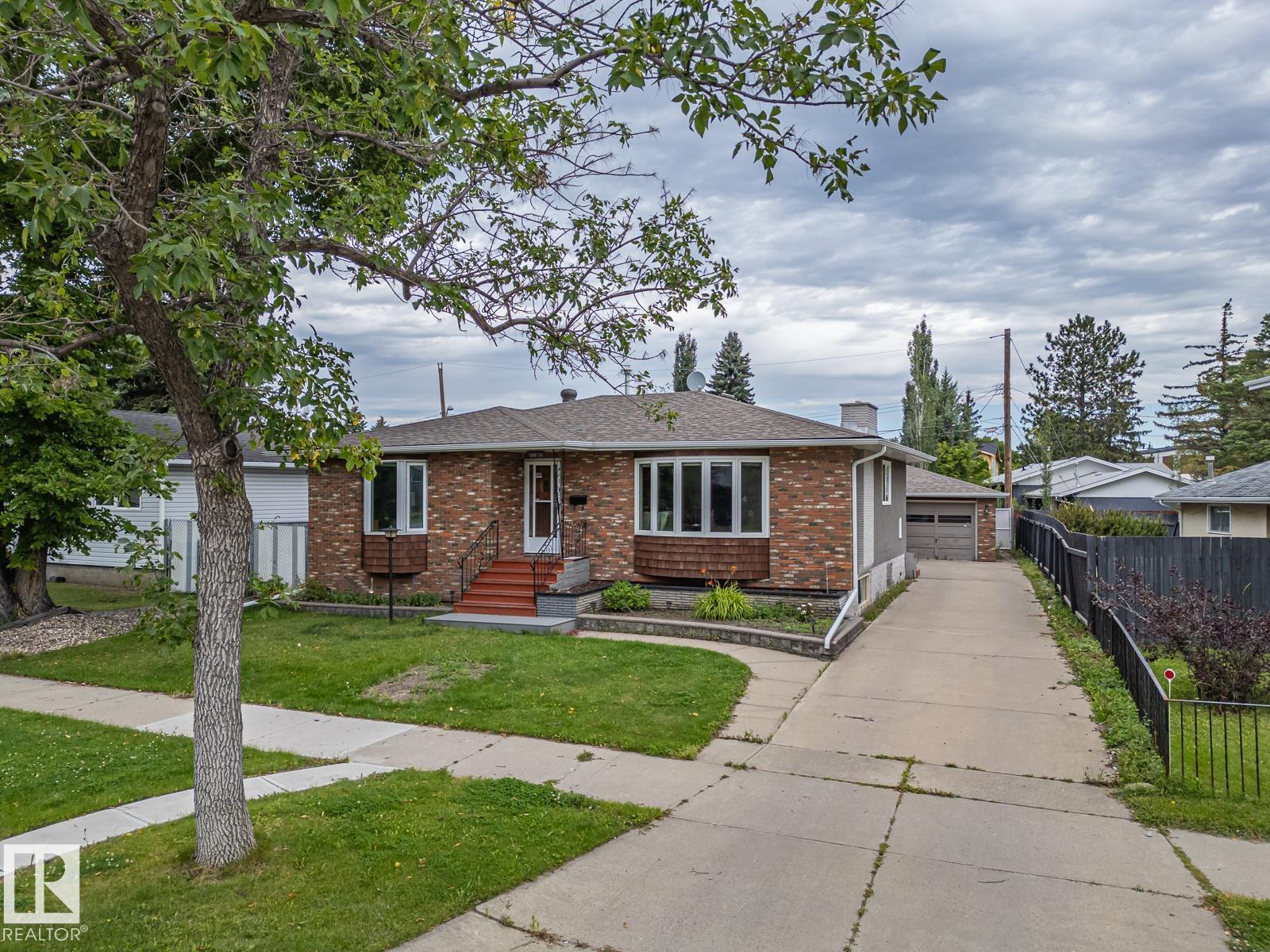 16706 80 Avenue, E4506102, Alberta,