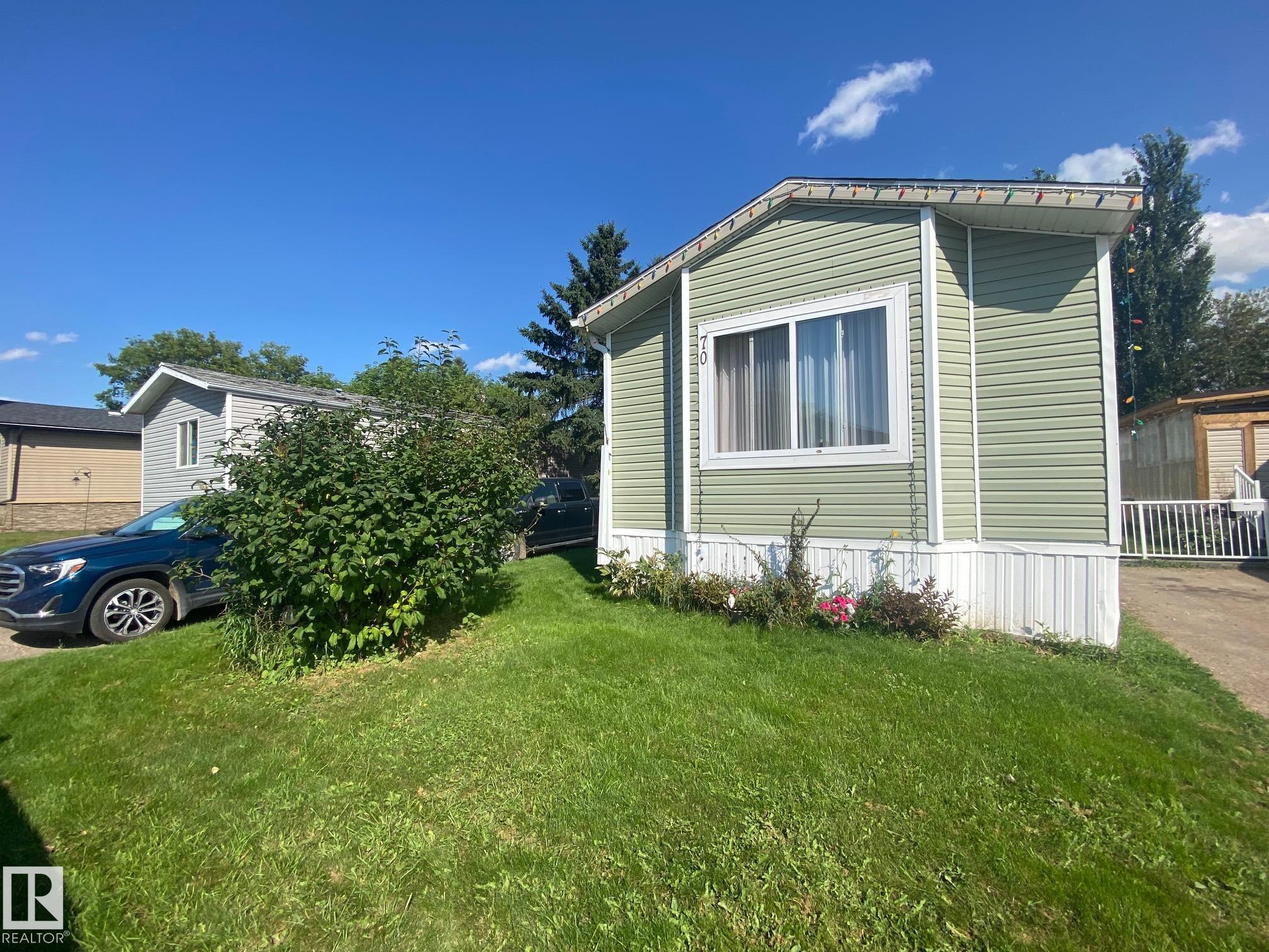 70 4202-45 Street, E4506114, Alberta,