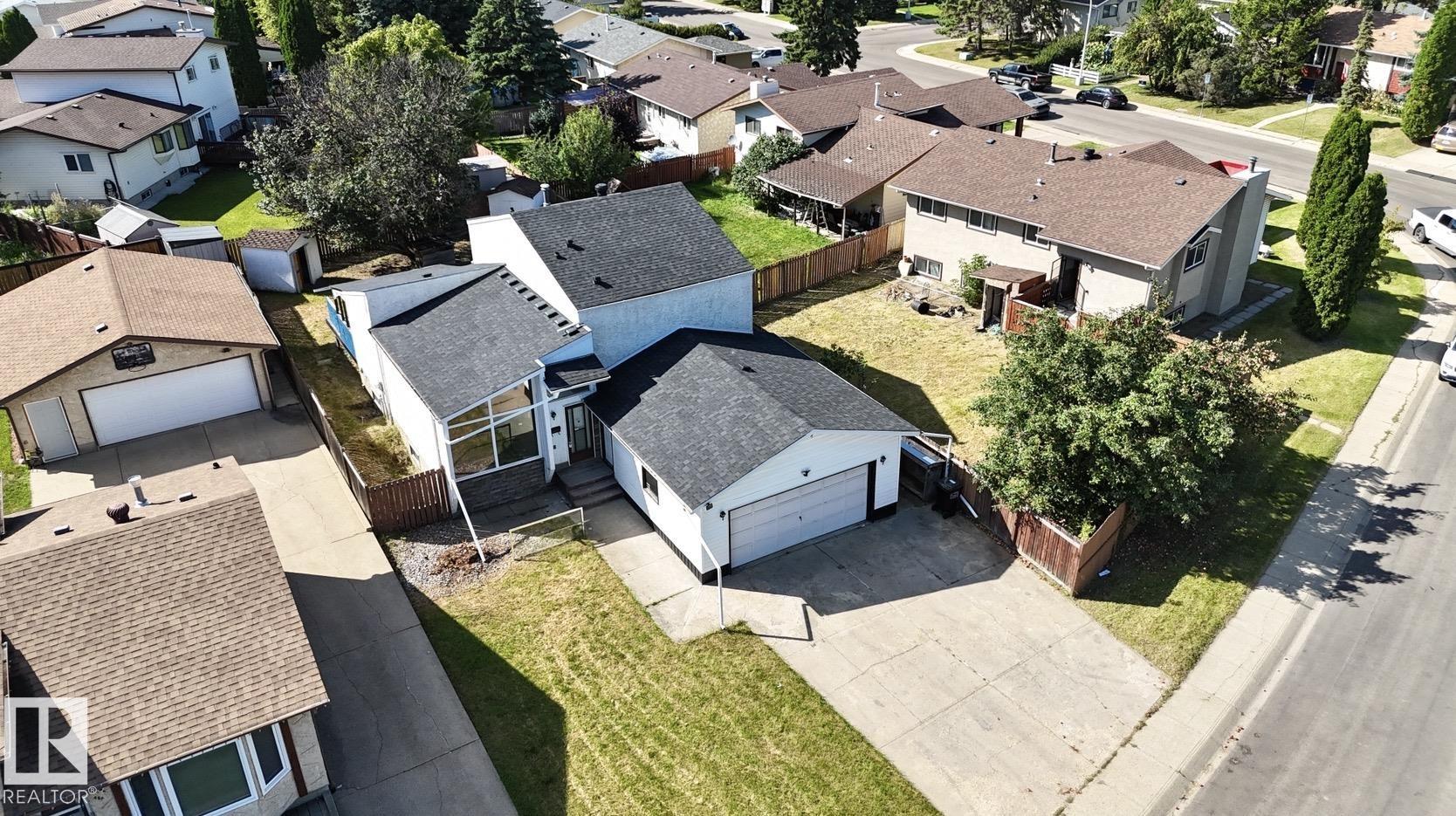 Third View of 1768 48A Street, Pollard Meadows, Edmonton, Alberta, T6L 2Y1
