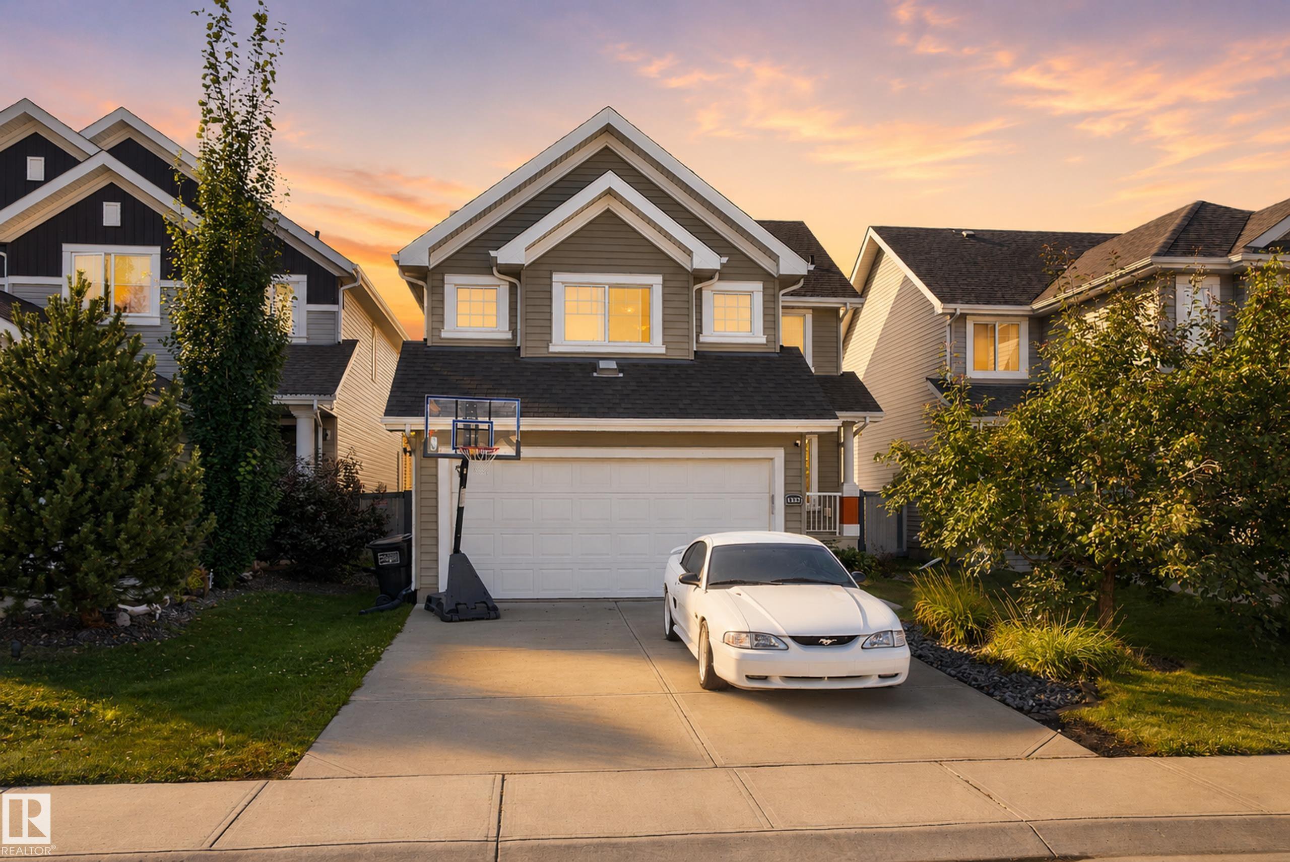 1332 72 Street SW, E4506310, Alberta,