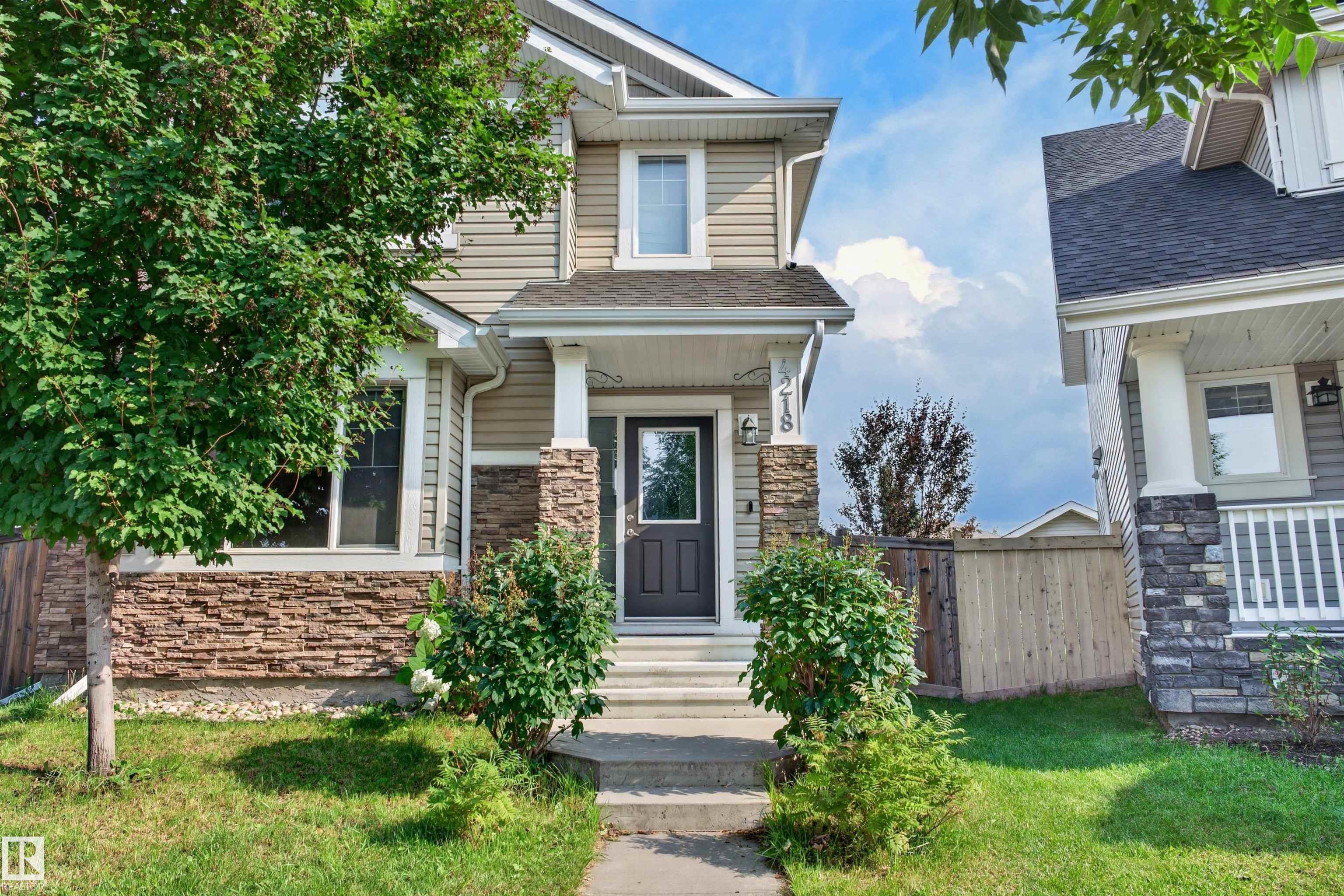 Second View of 4218 ALEXANDER BAY, Allard, Edmonton, Alberta, T6W 2C8