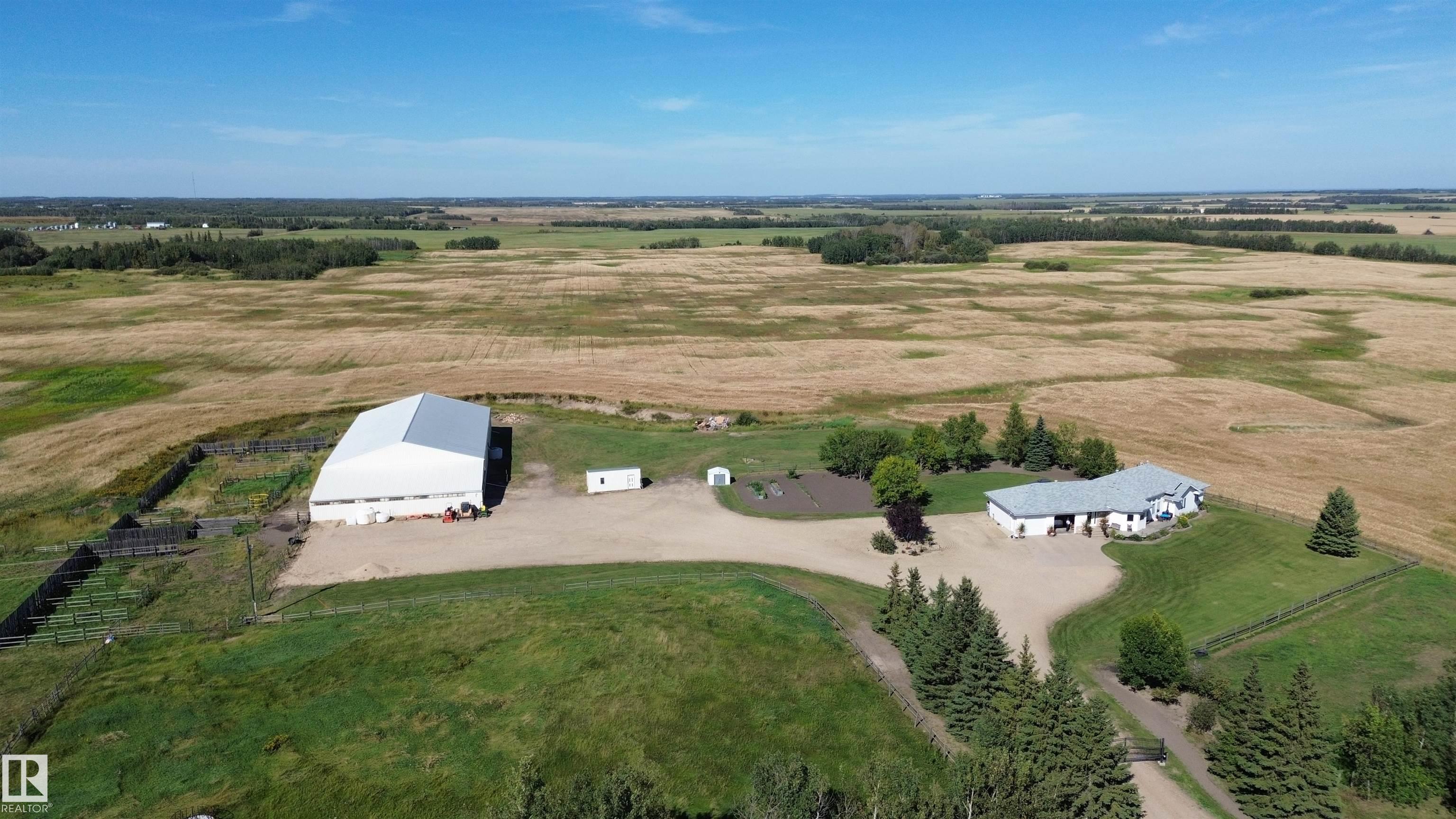 26526 TWP ROAD 572, E4506556, Alberta,
