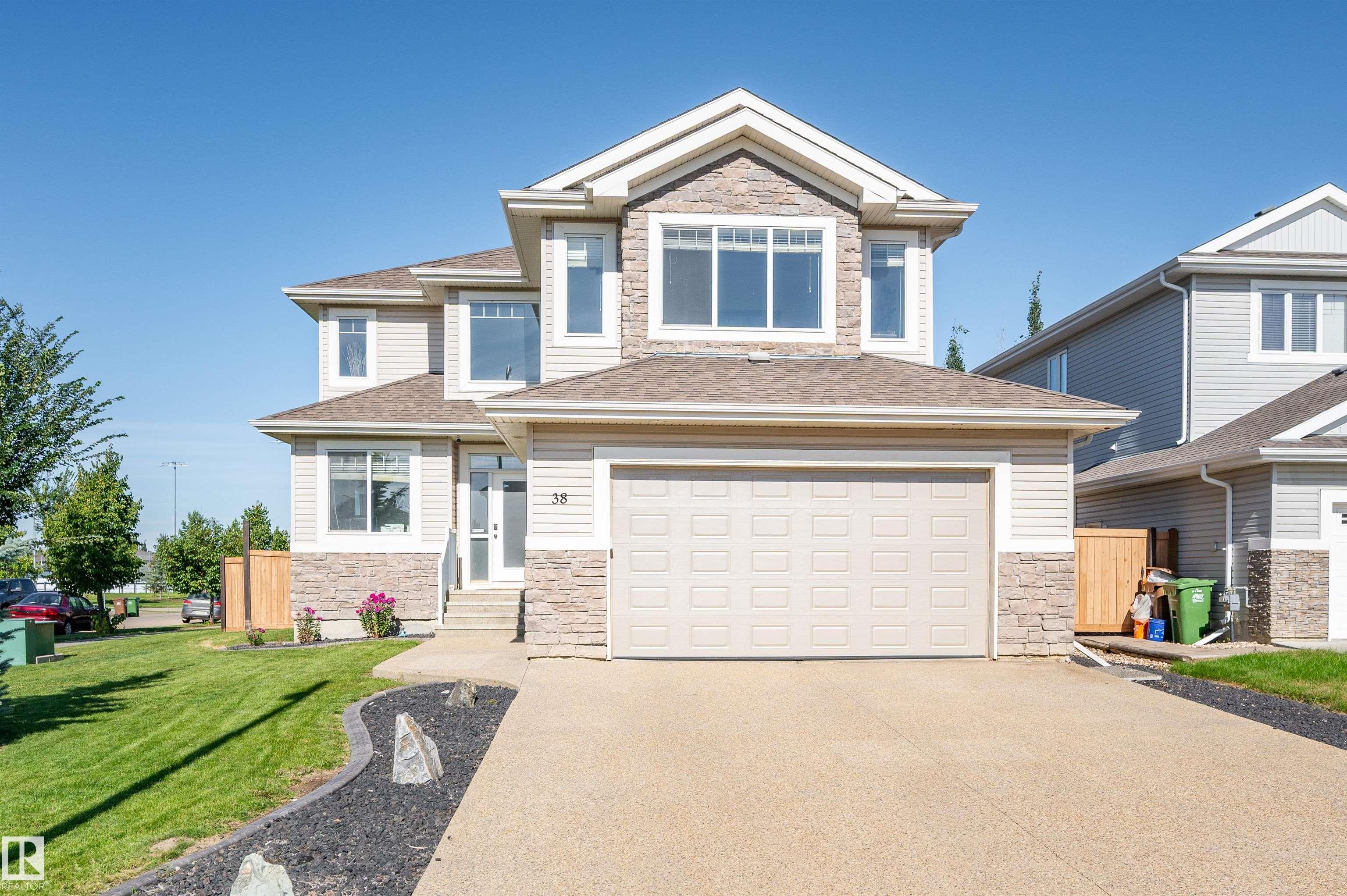 38 NOBLE Close, E4506609, Alberta,