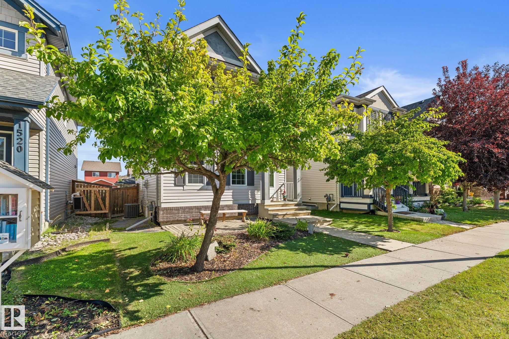 Third View of 1518 CHAPMAN Way, Chappelle Area, Edmonton, Alberta, T6W 0Y9