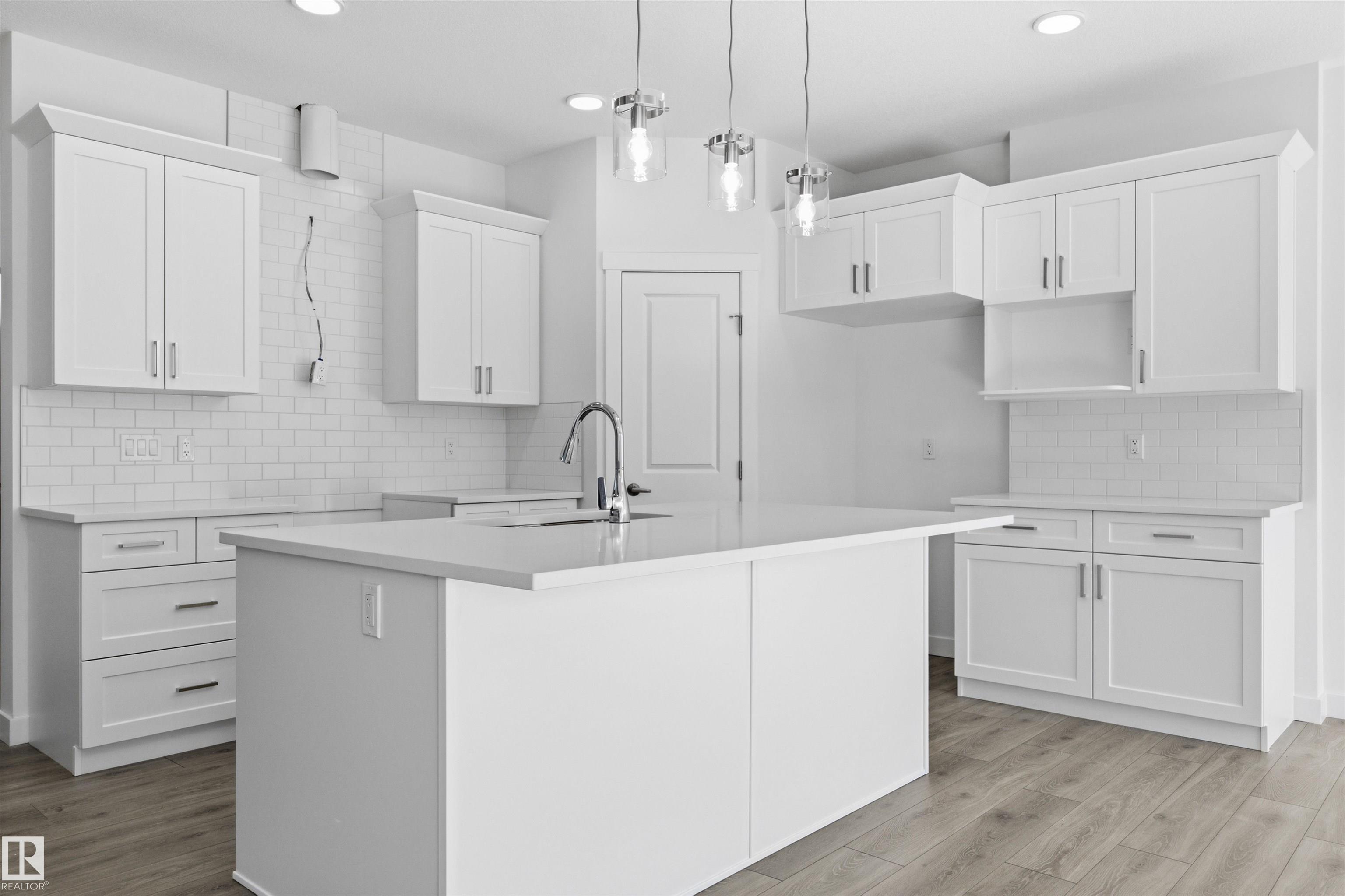 Third View of 5063 Cawsey Link, Chappelle Area, Edmonton, Alberta, T6W 4M6