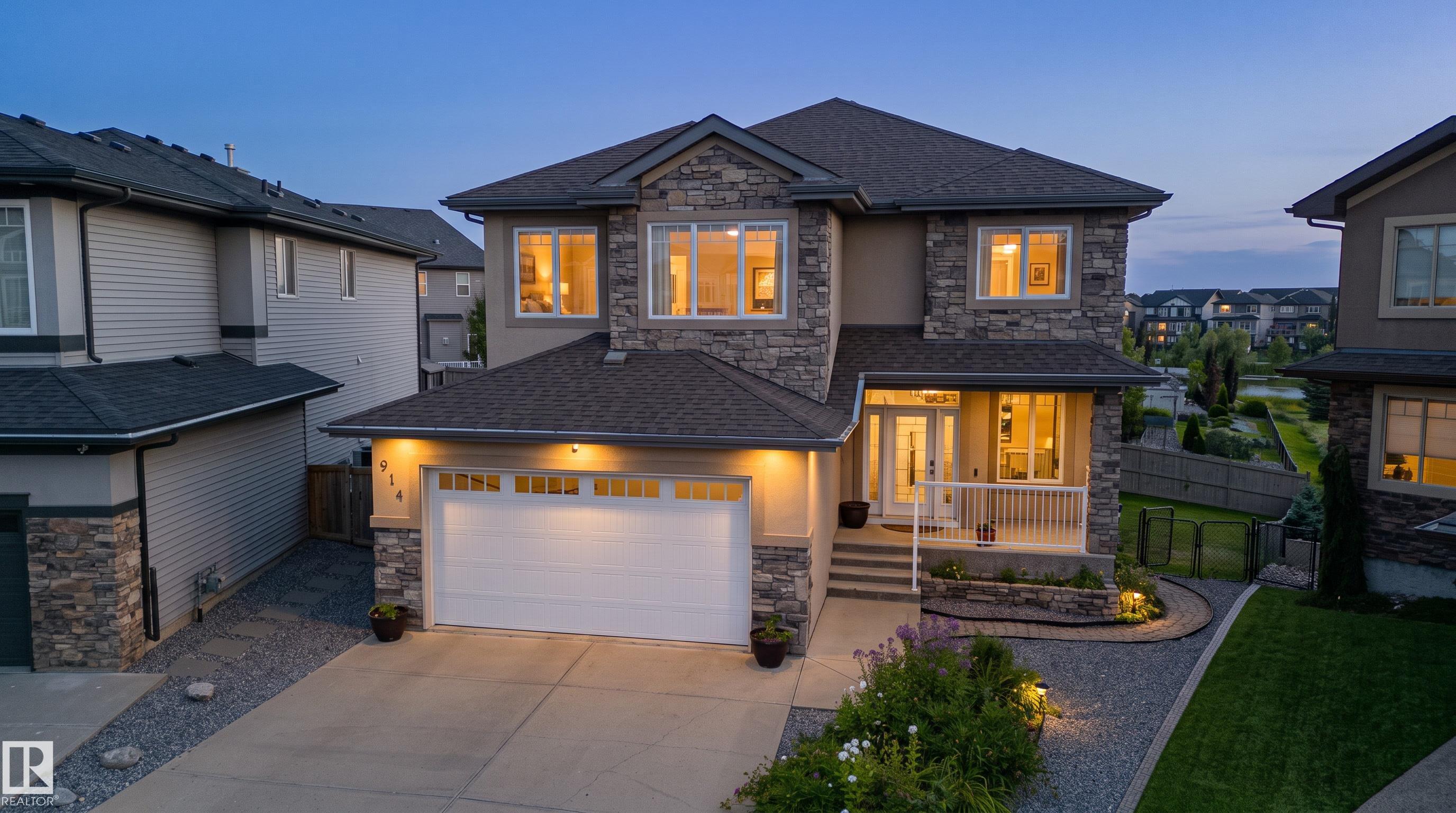 914 CRYSTALLINA NERA Way, E4506980, Alberta,