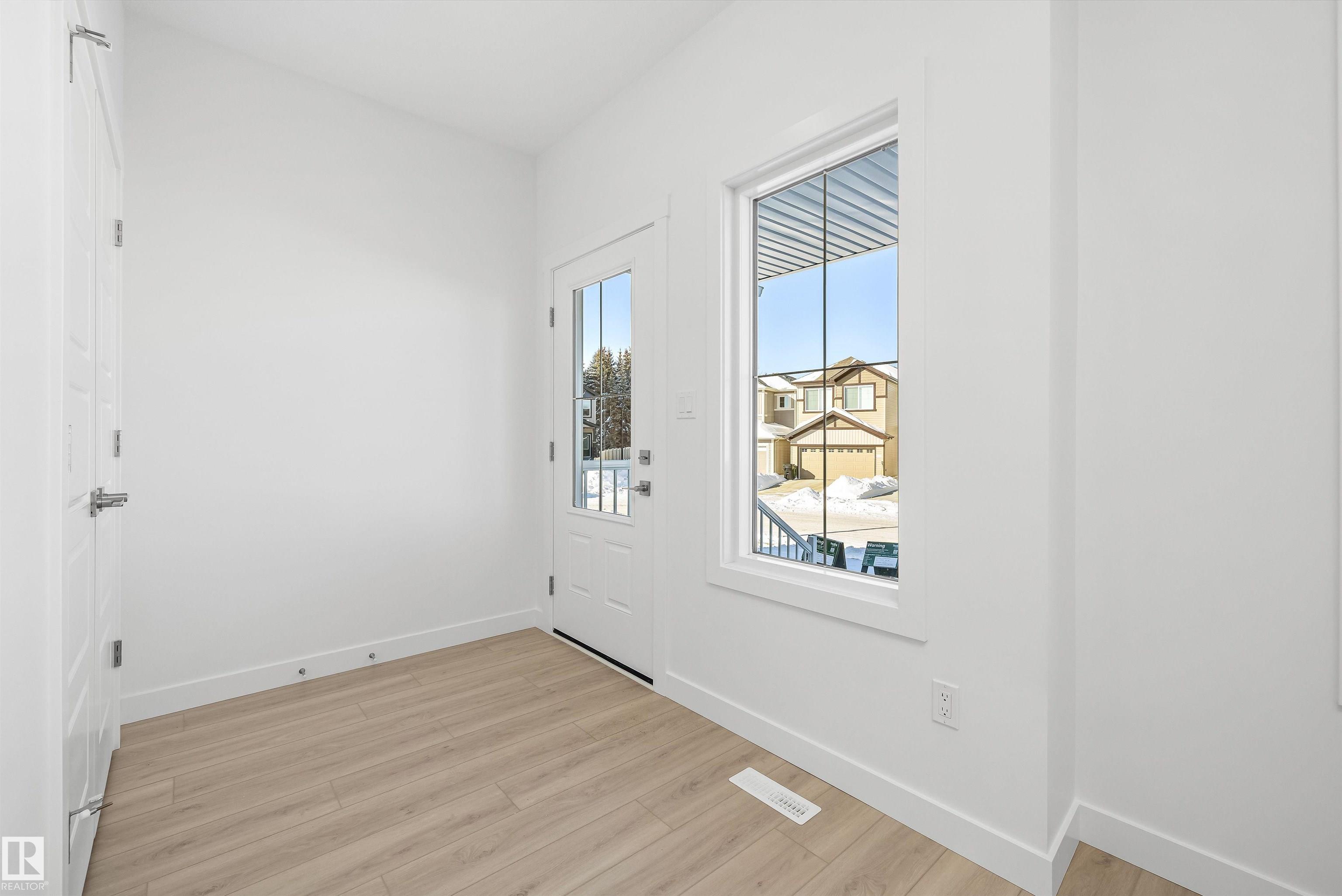 Second View of 20715 43 Avenue, Edgemont (Edmonton), Edmonton, Alberta, T6M 3E9