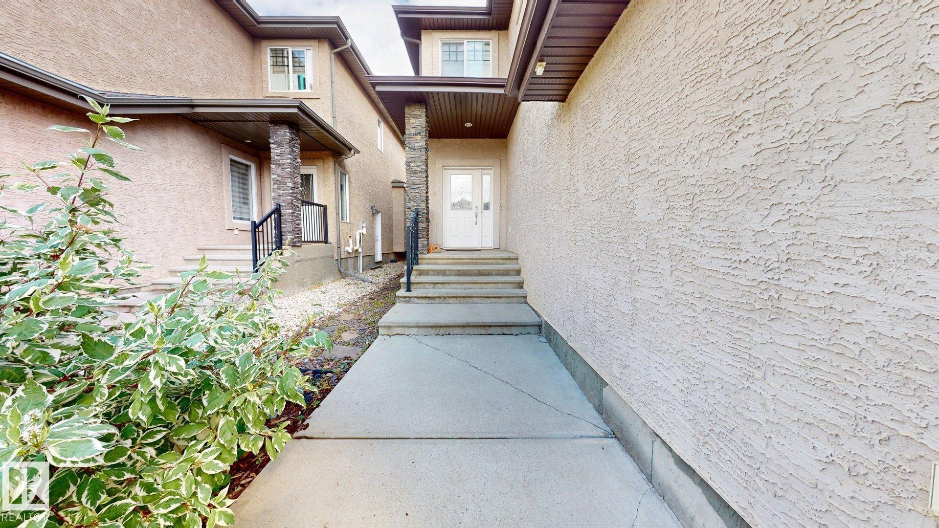 1232 CUNNINGHAM Drive, E4507428, Alberta,