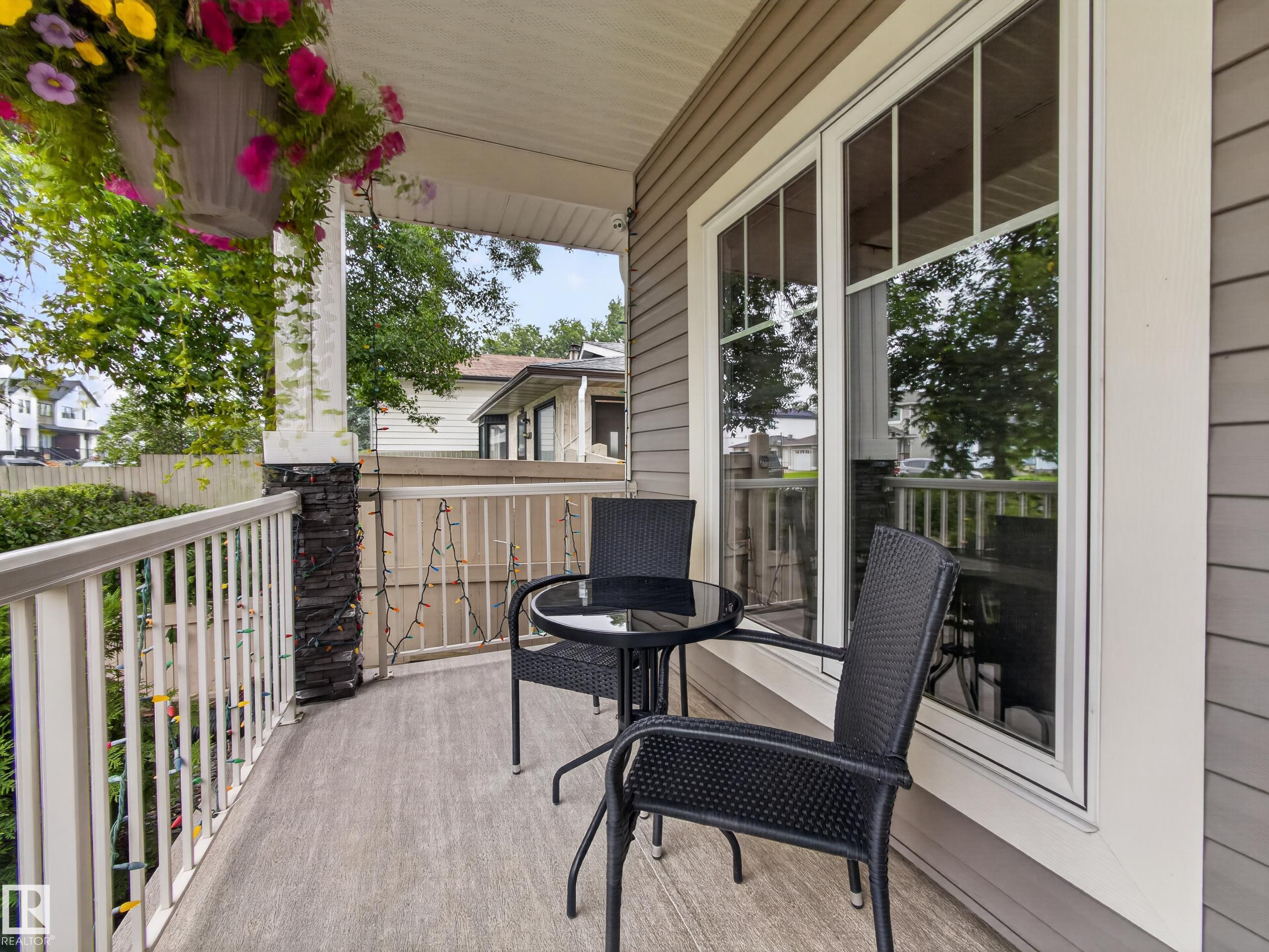 Third View of 9917 162 Street, Glenwood (Edmonton), Edmonton, Alberta, T5P 3L3