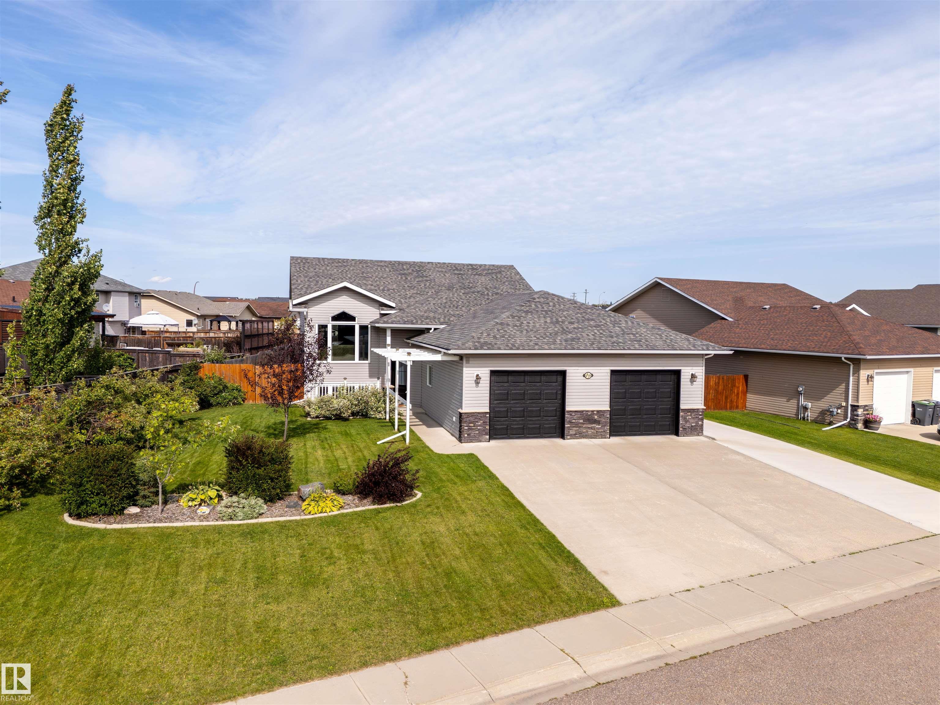 4916 59 Avenue, E4508018, Alberta,