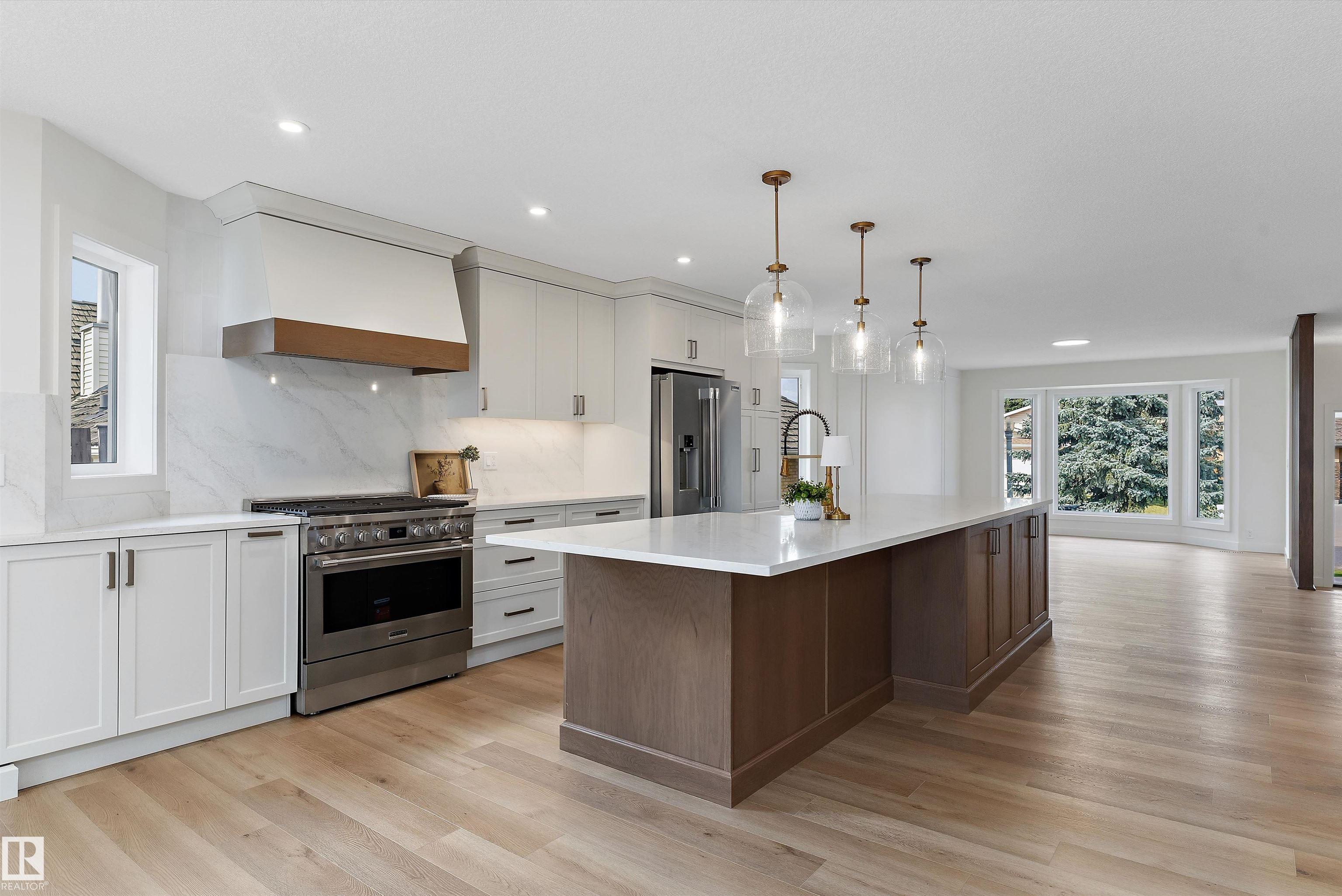 1708 BEARSPAW Drive W, E4508040, Alberta,