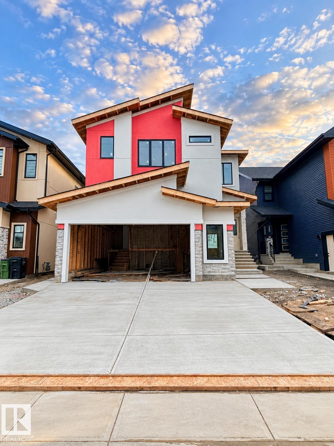Second View of 287 165 Avenue, Quarry Ridge, Edmonton, Alberta, T5Y 4J3