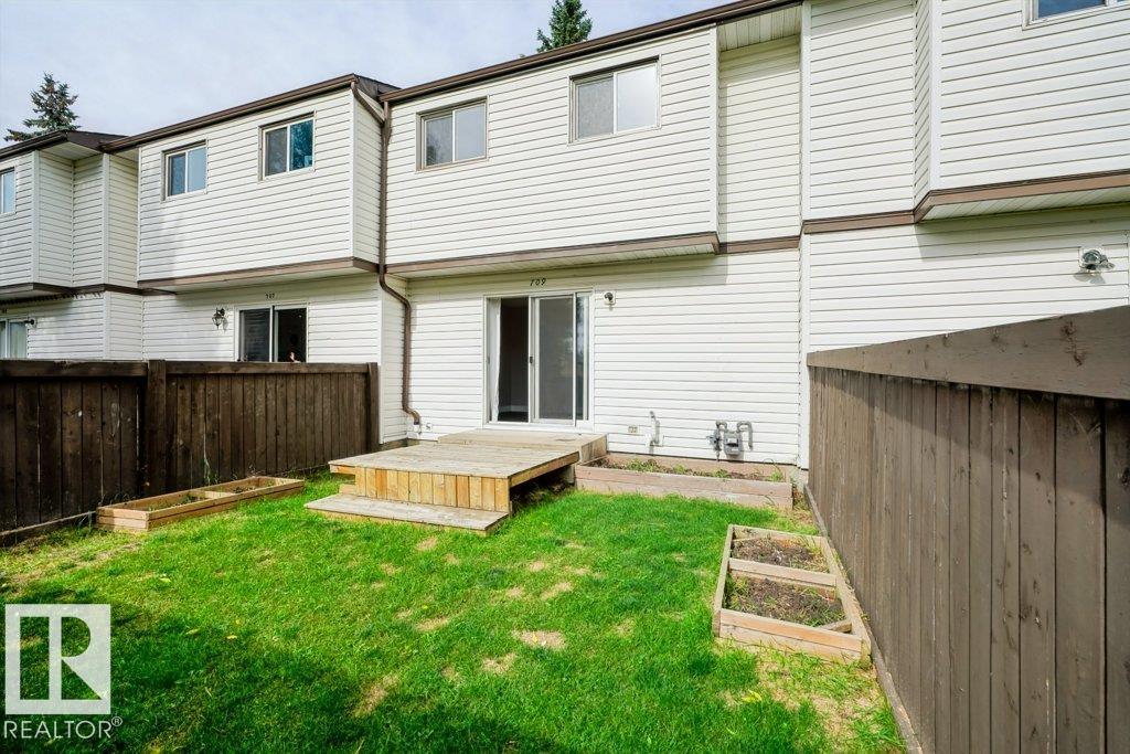 709 CLAREVIEW Road, E4508248, Alberta,
