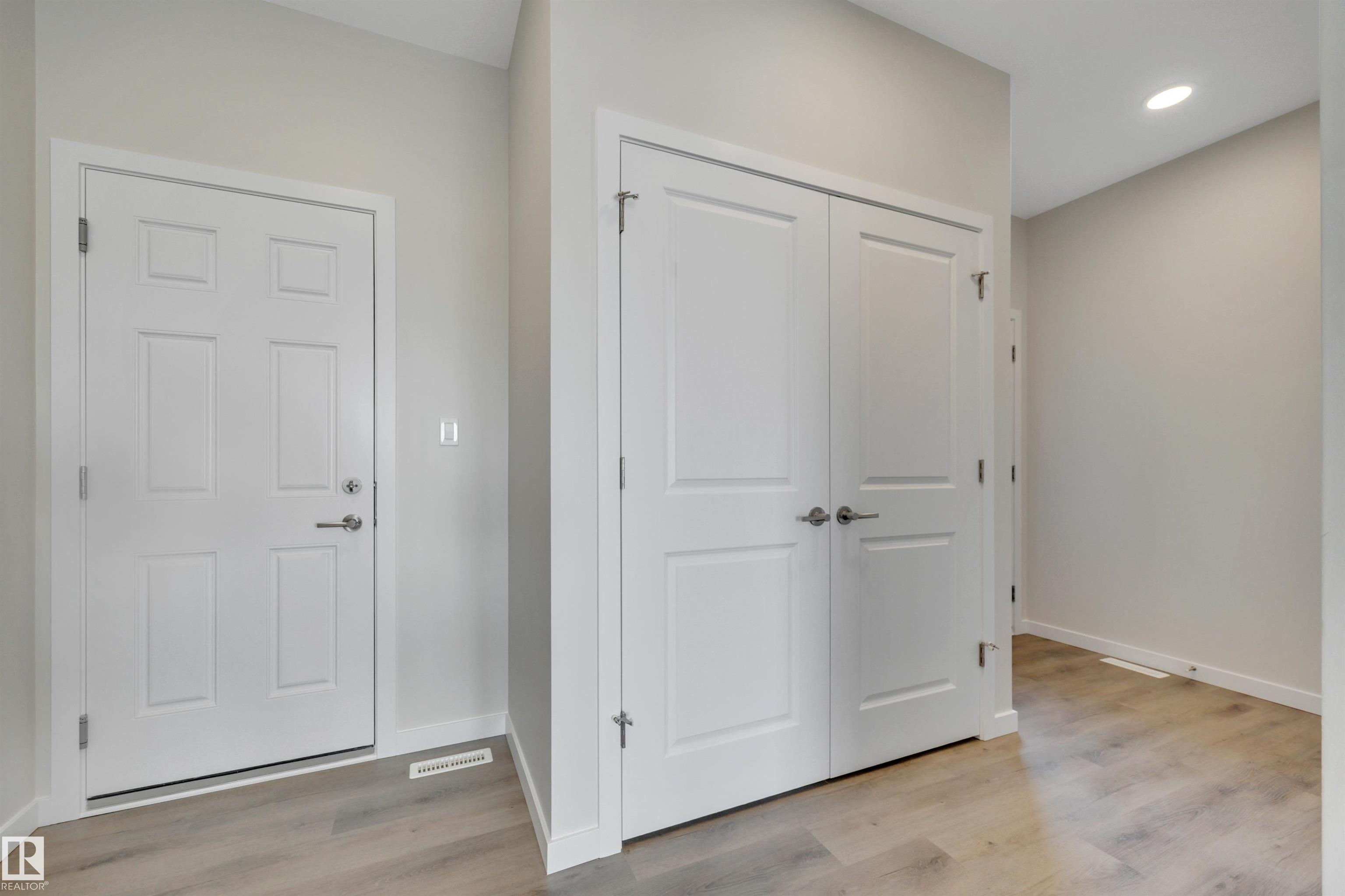 Fifth View of 5439 Hawthorn Run, The Orchards At Ellerslie, Edmonton, Alberta, T6X 3K5
