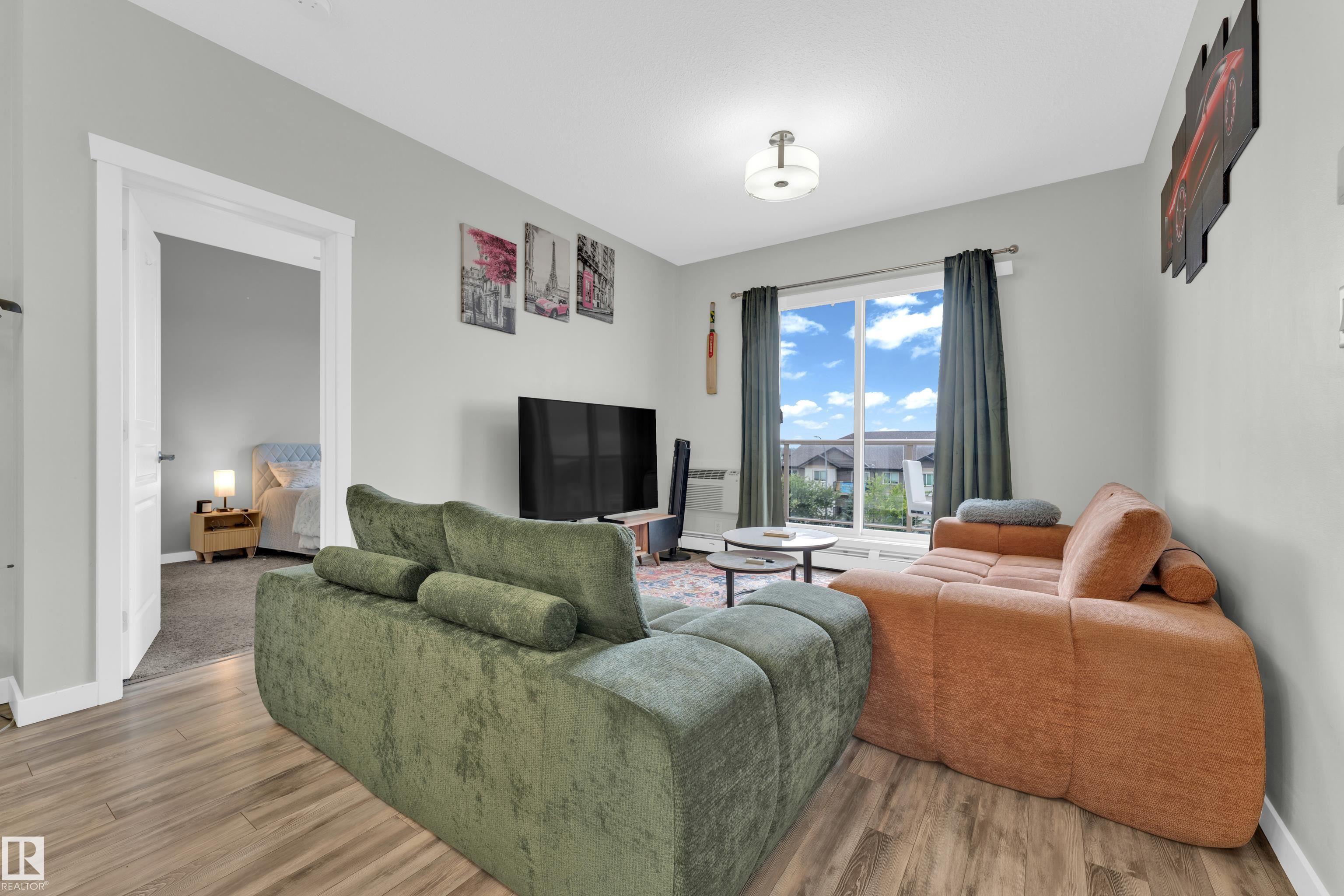 409 812 WELSH Drive, E4508487, Alberta,