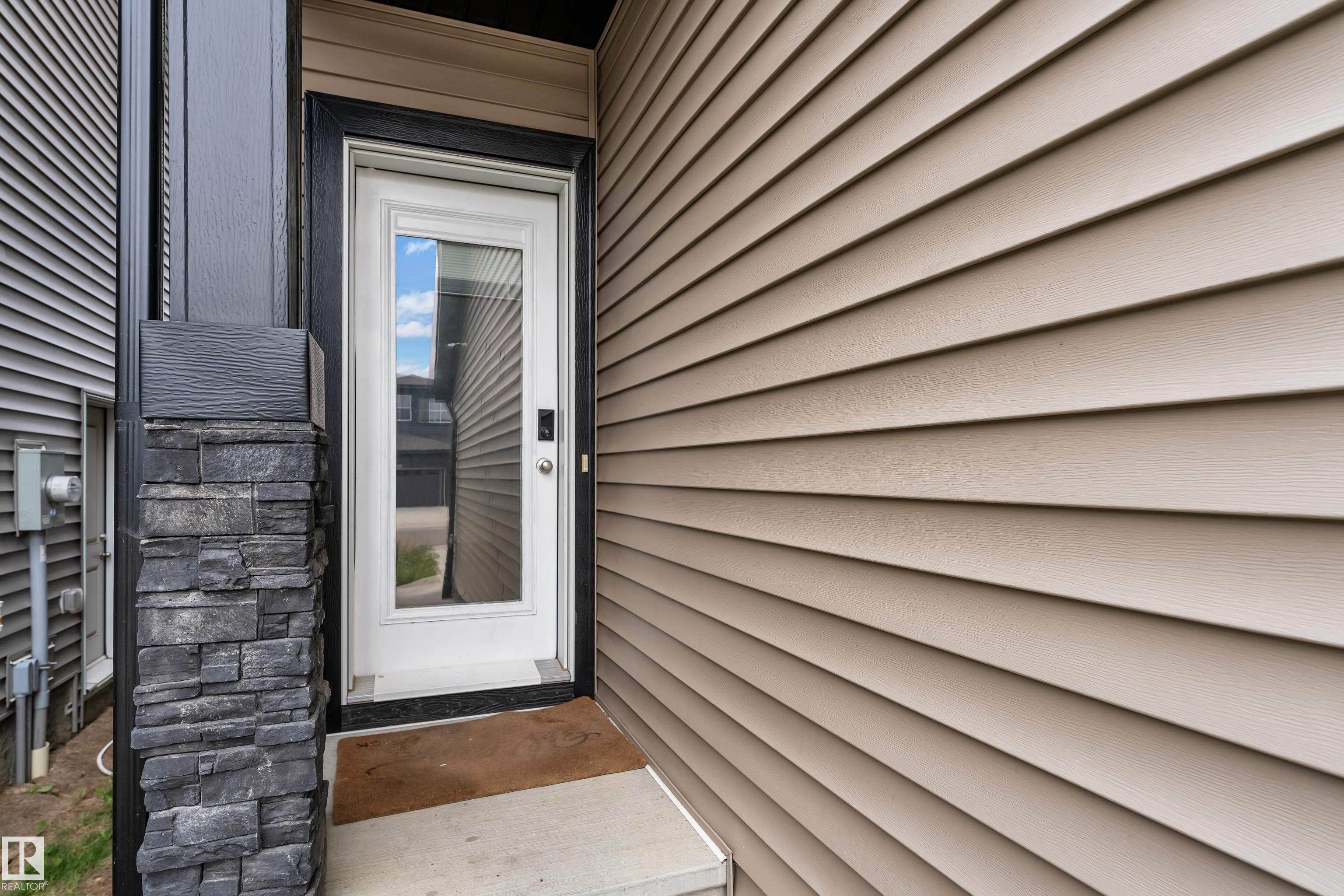 Third View of 9450 PEAR Crescent, The Orchards At Ellerslie, Edmonton, Alberta, T6X 2Z5