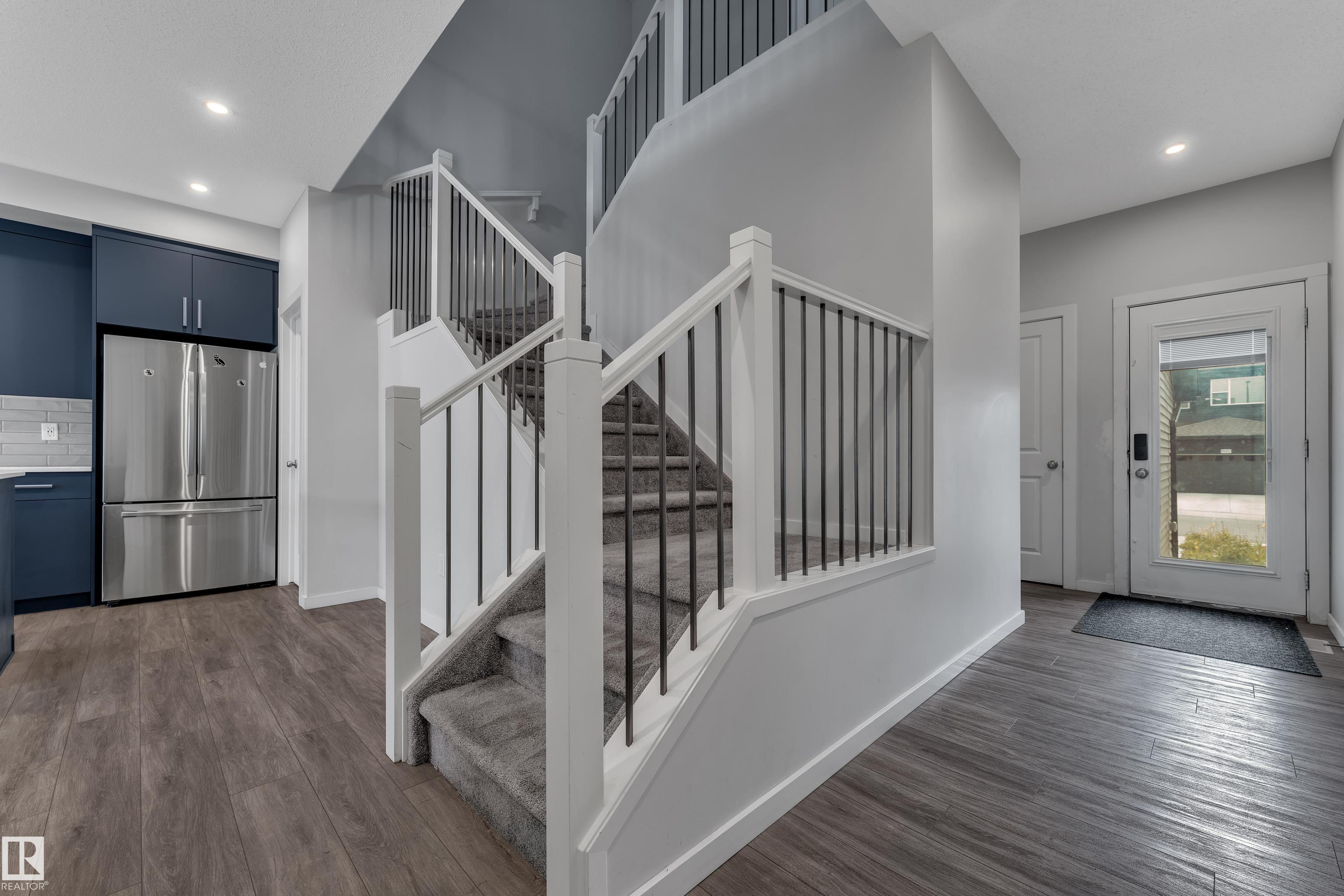 Fourth View of 9450 PEAR Crescent, The Orchards At Ellerslie, Edmonton, Alberta, T6X 2Z5