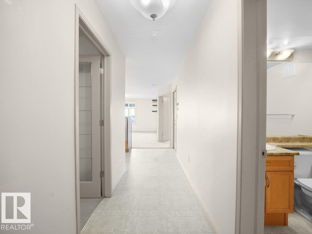 Fourth View of 302 1589 GLASTONBURY Boulevard, Glastonbury, Edmonton, Alberta, T5T 2V1