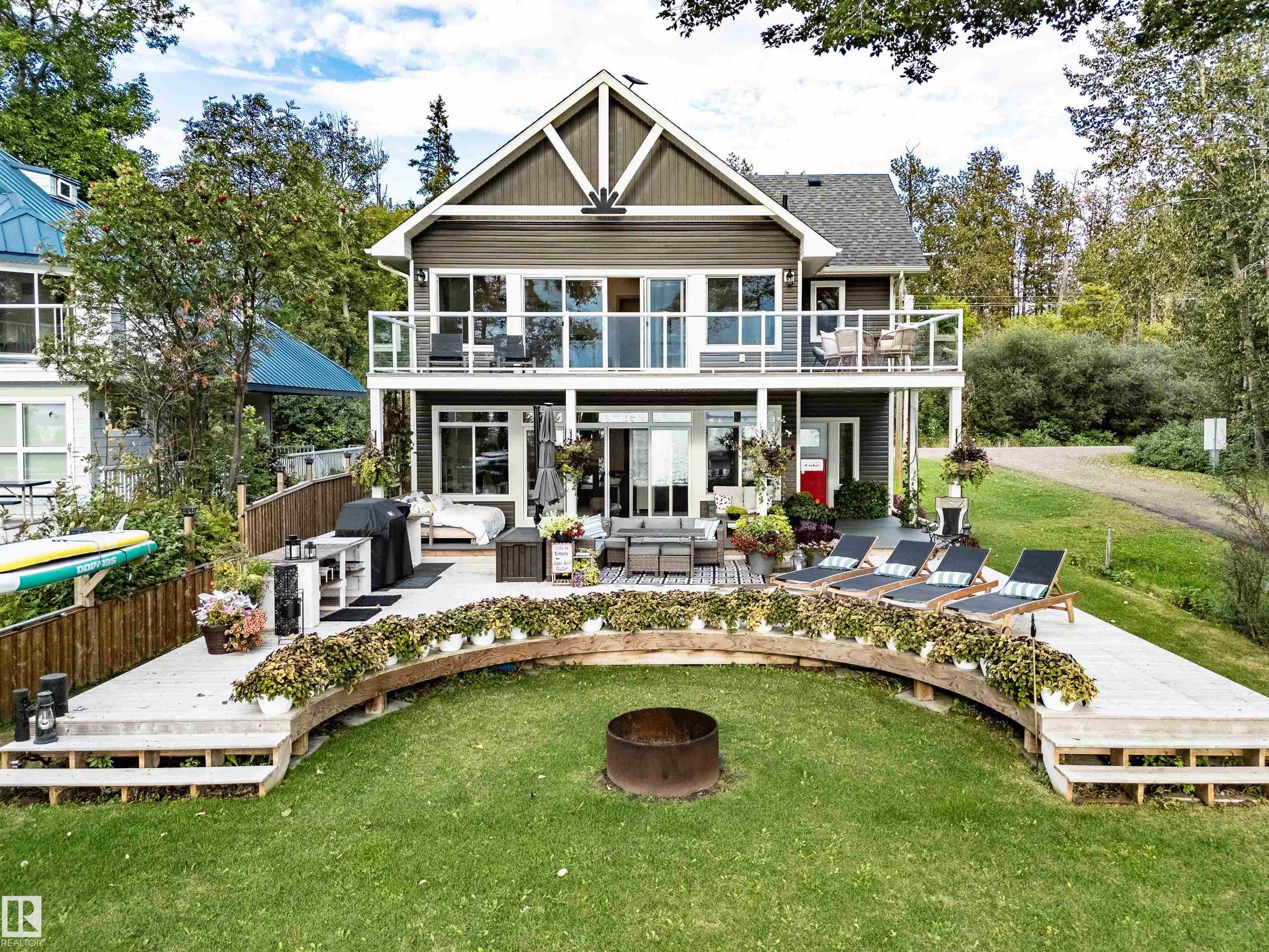 66 Beach Avenue, E4508507, Alberta,