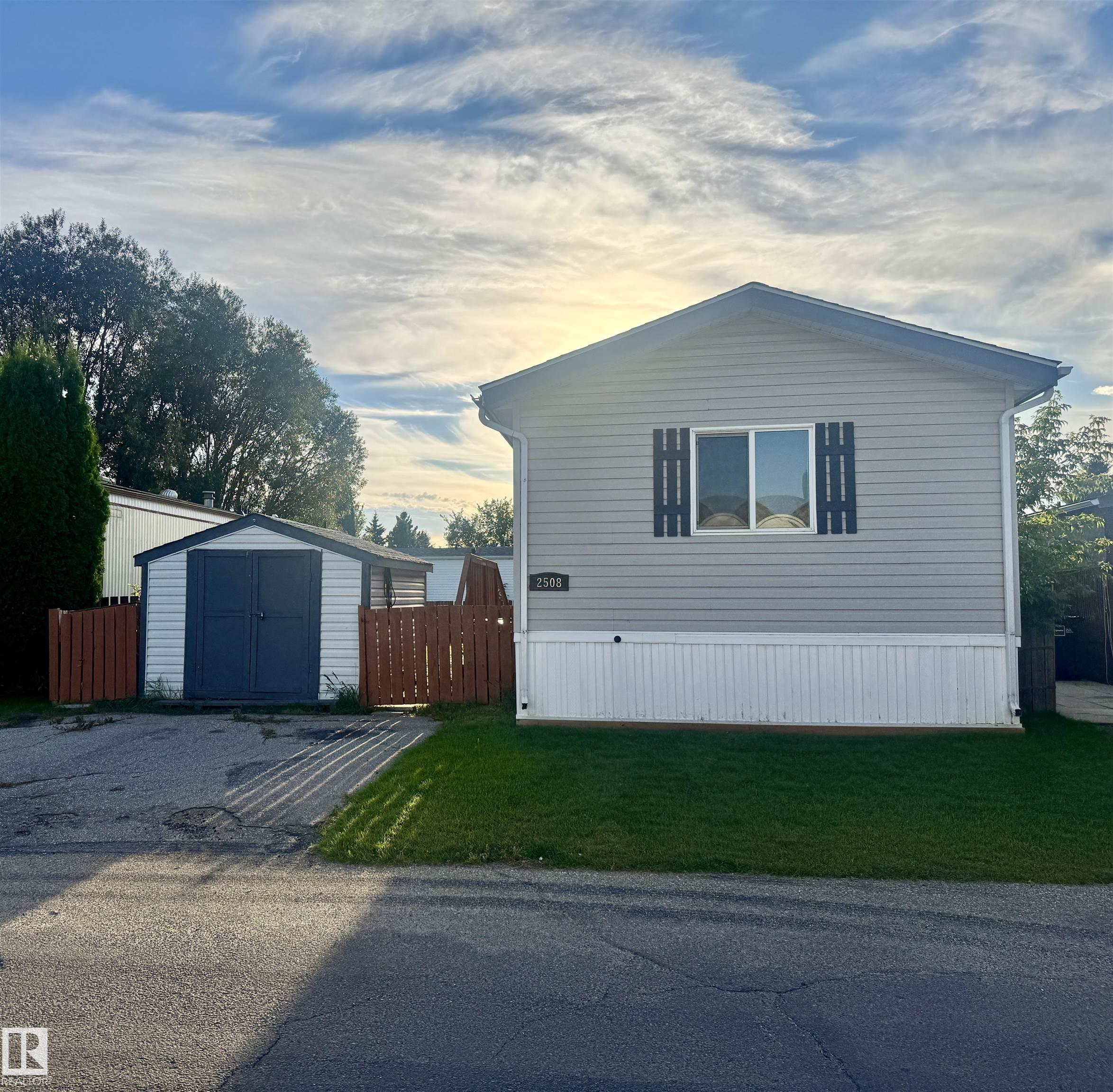 2508 West Port Road, E4508518, Alberta,