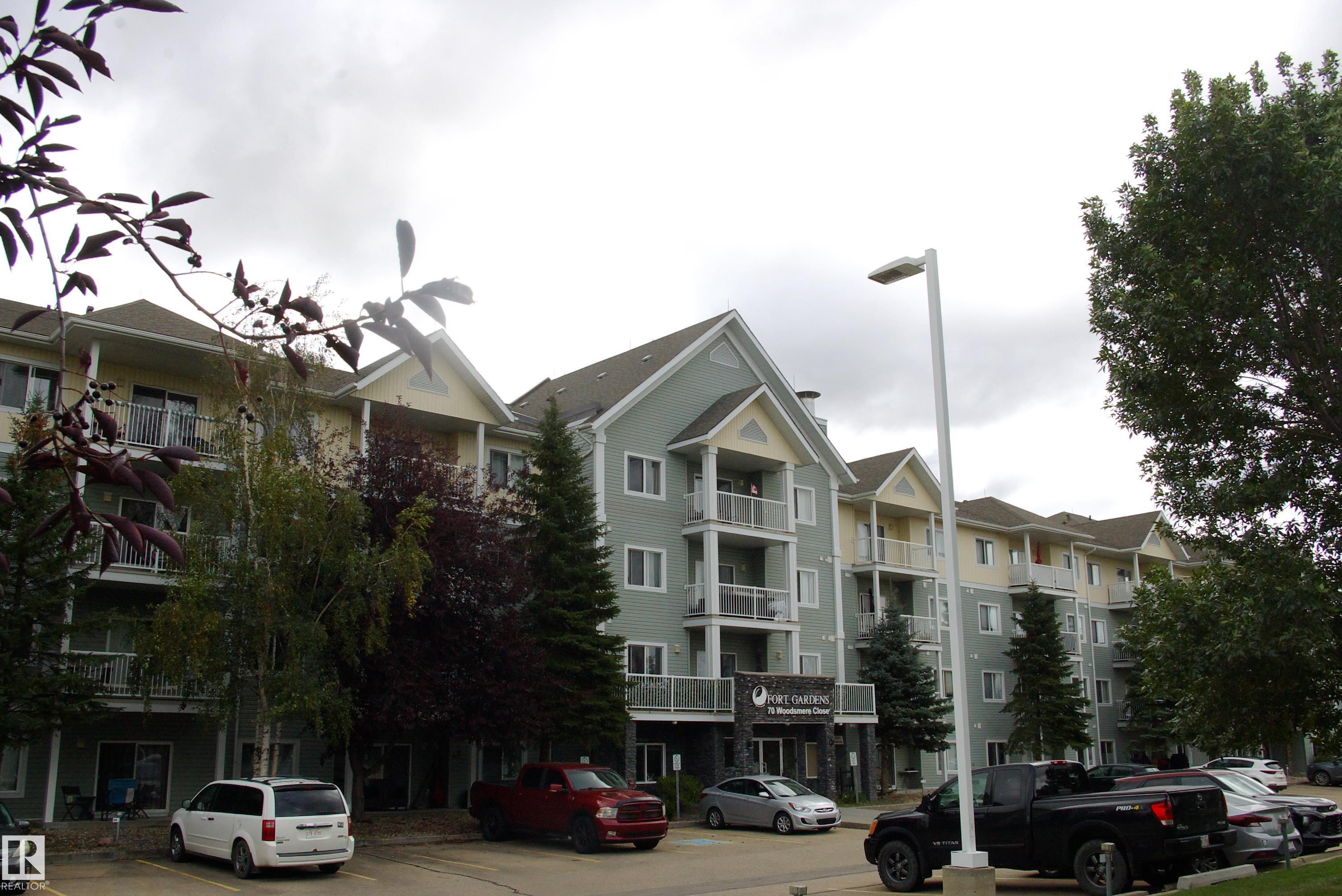 305 70 WOODSMERE, E4508638, Alberta,
